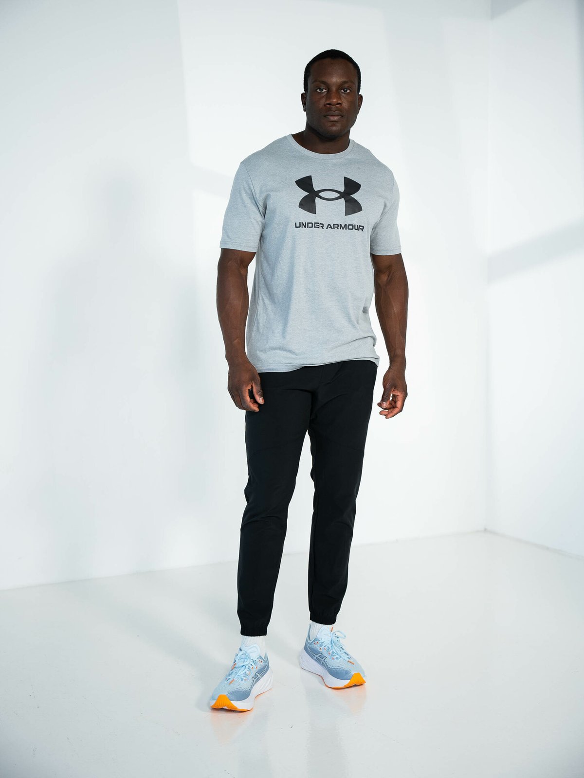 ASICS Novablast 4 Light Blue / Light Navy