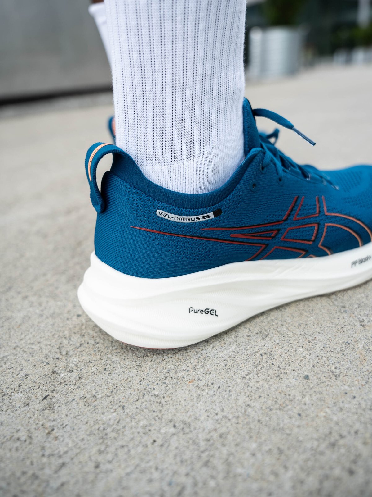 ASICS Gel-Nimbus 26 Rich Navy / Faded Orange