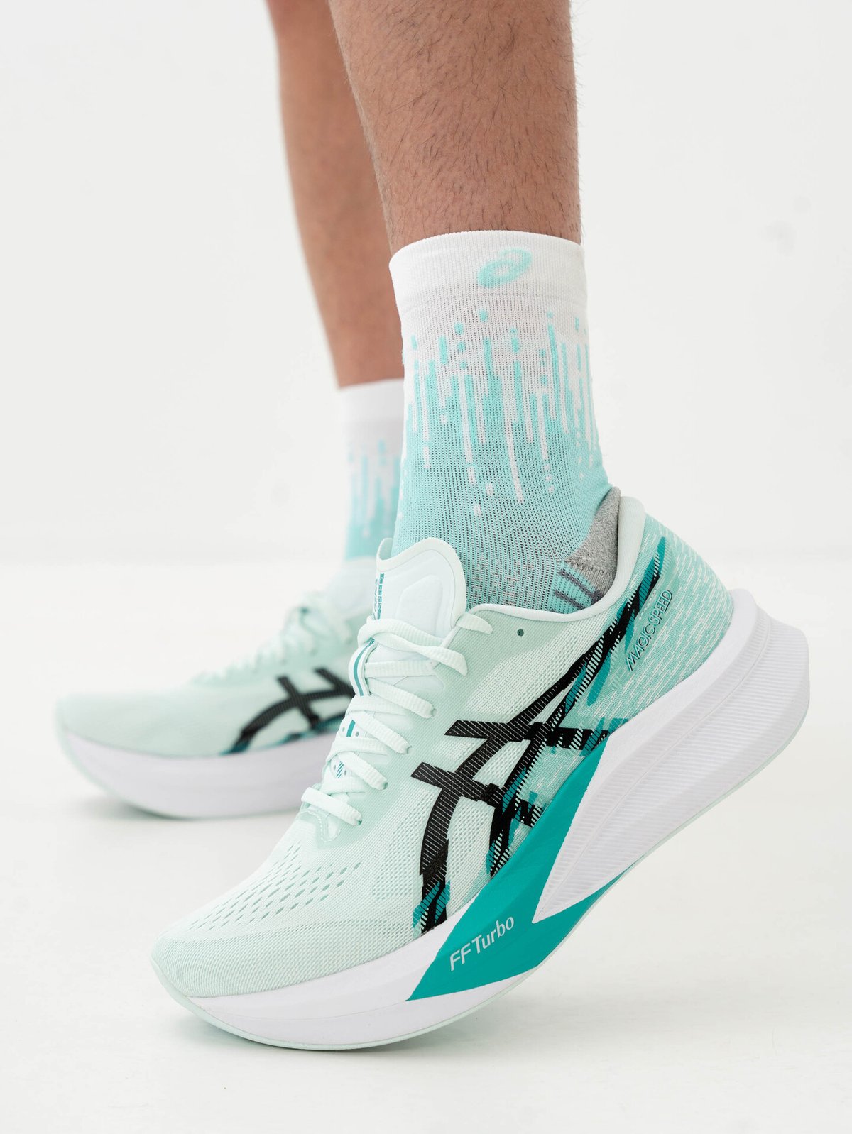 ASICS Magic Speed 4 Soothing Sea / Black