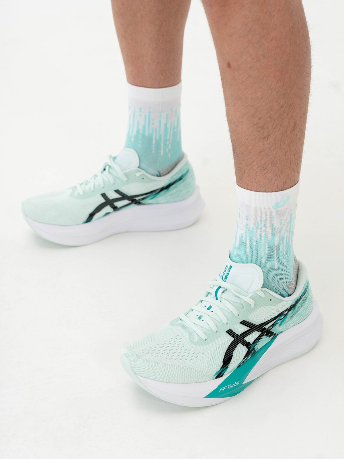 ASICS Magic Speed 4 Soothing Sea / Black