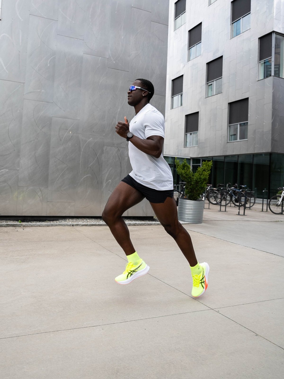 ASICS Magic Speed 4 Safety Yellow / Black