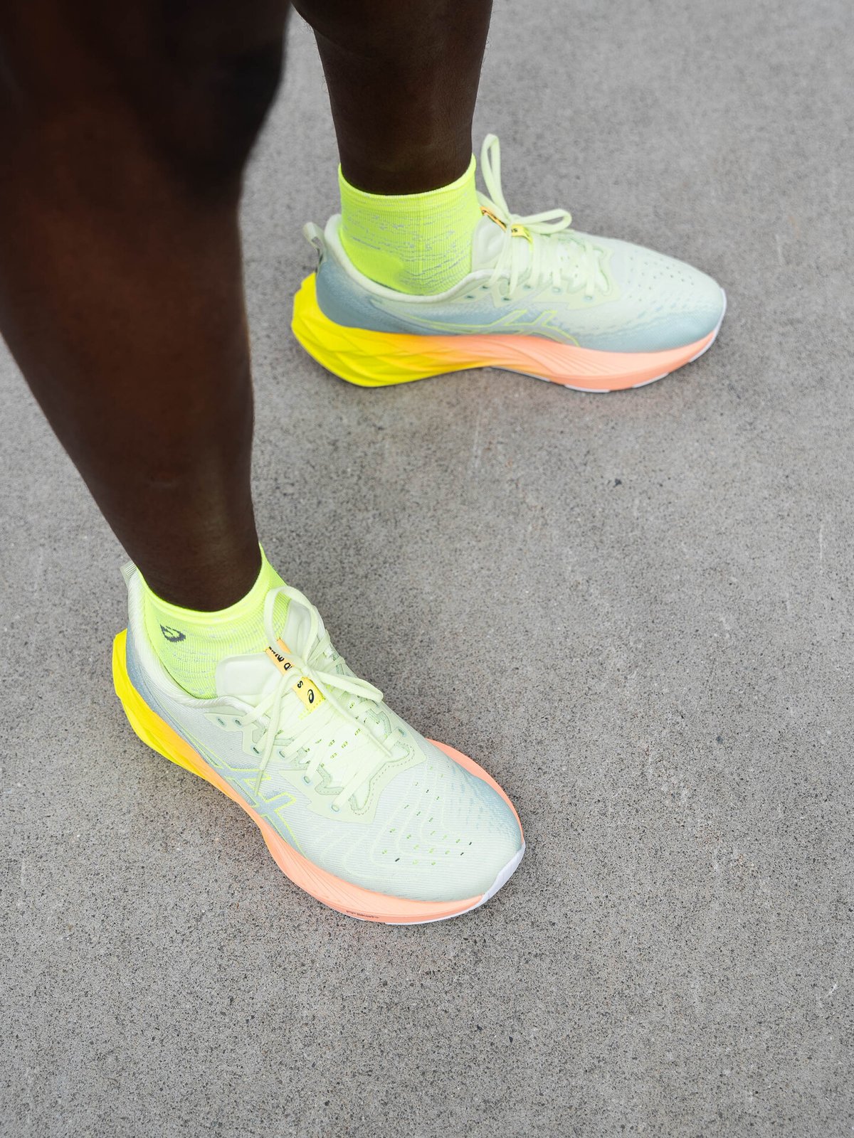 ASICS Novablast 4 Paris Cool Matcha / Safety Yellow