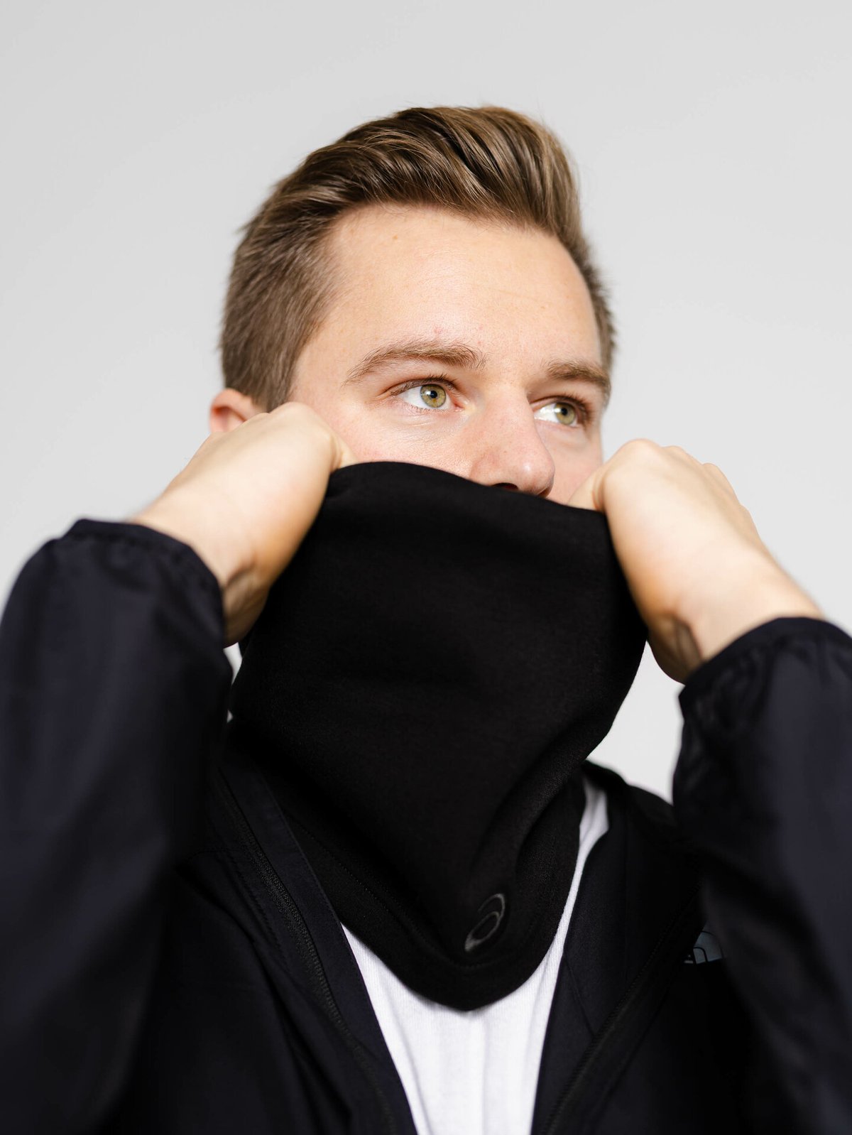 ASICS Thermal Tube Neck Performance Black