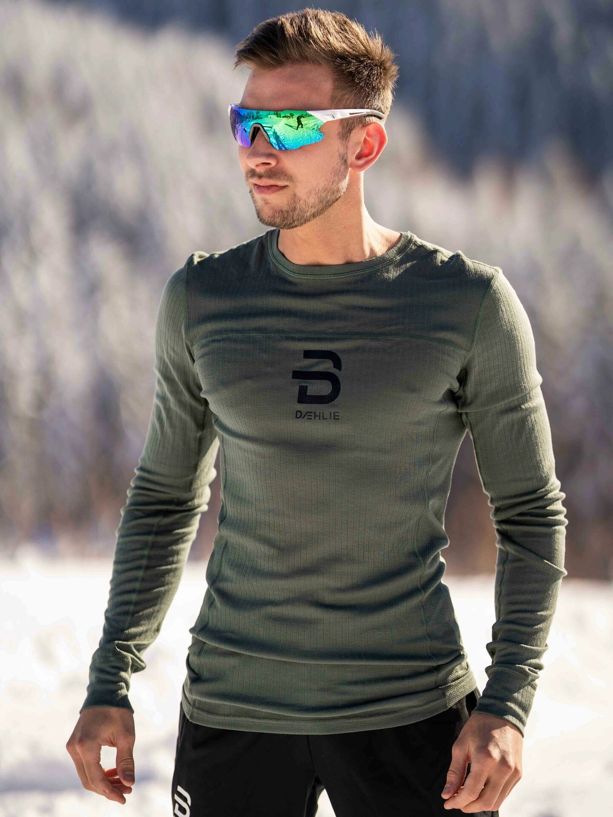 Dæhlie Performance Tech Long Sleeve Forest Green