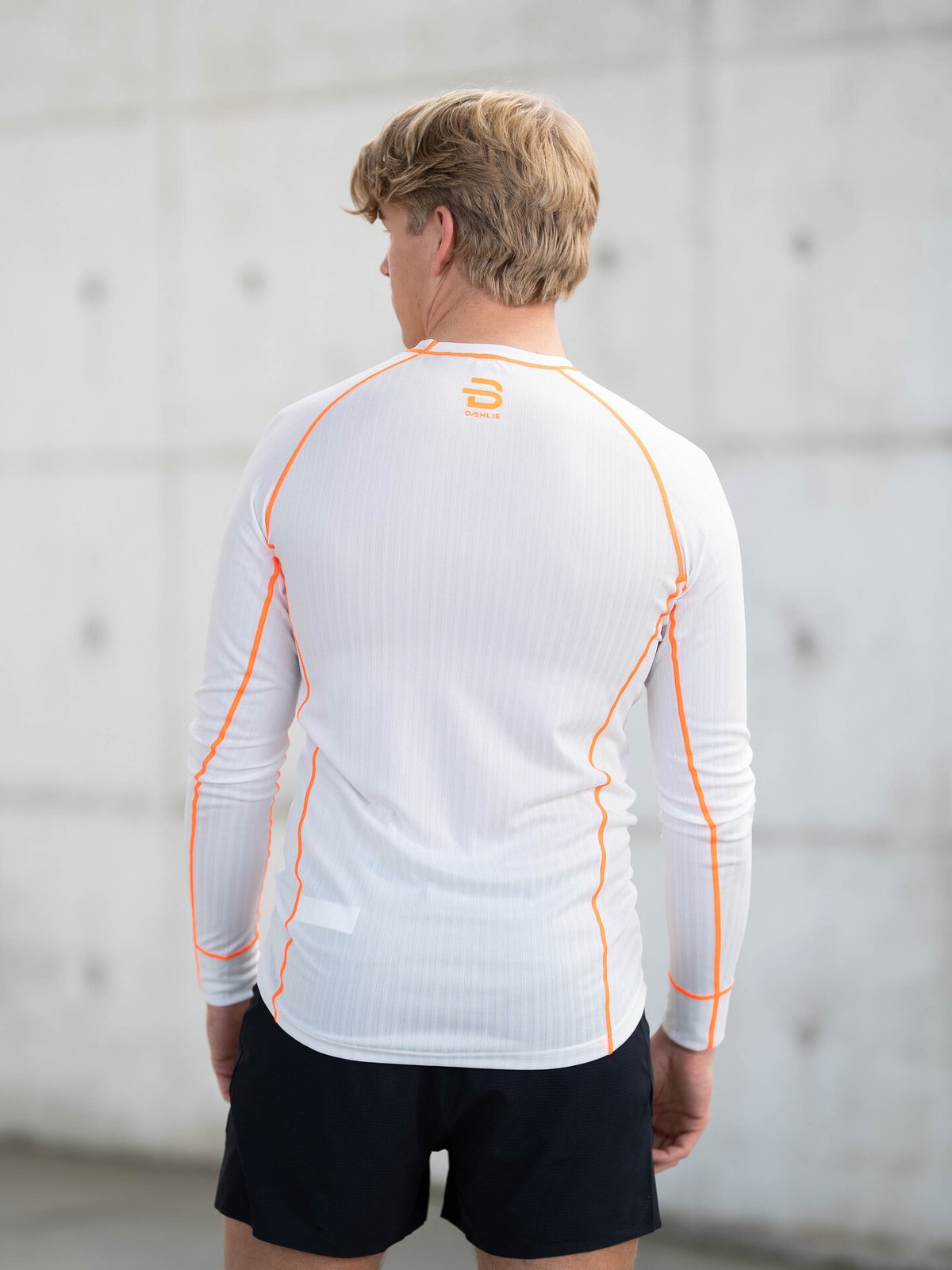Dæhlie Endurance Tech Long sleeve Shocking Orange