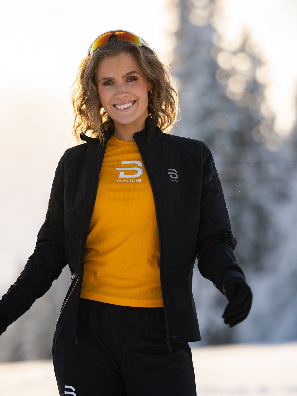 Dæhlie Endurance Tech Long Sleeve Gul - Get Inspired Exclusive Collection