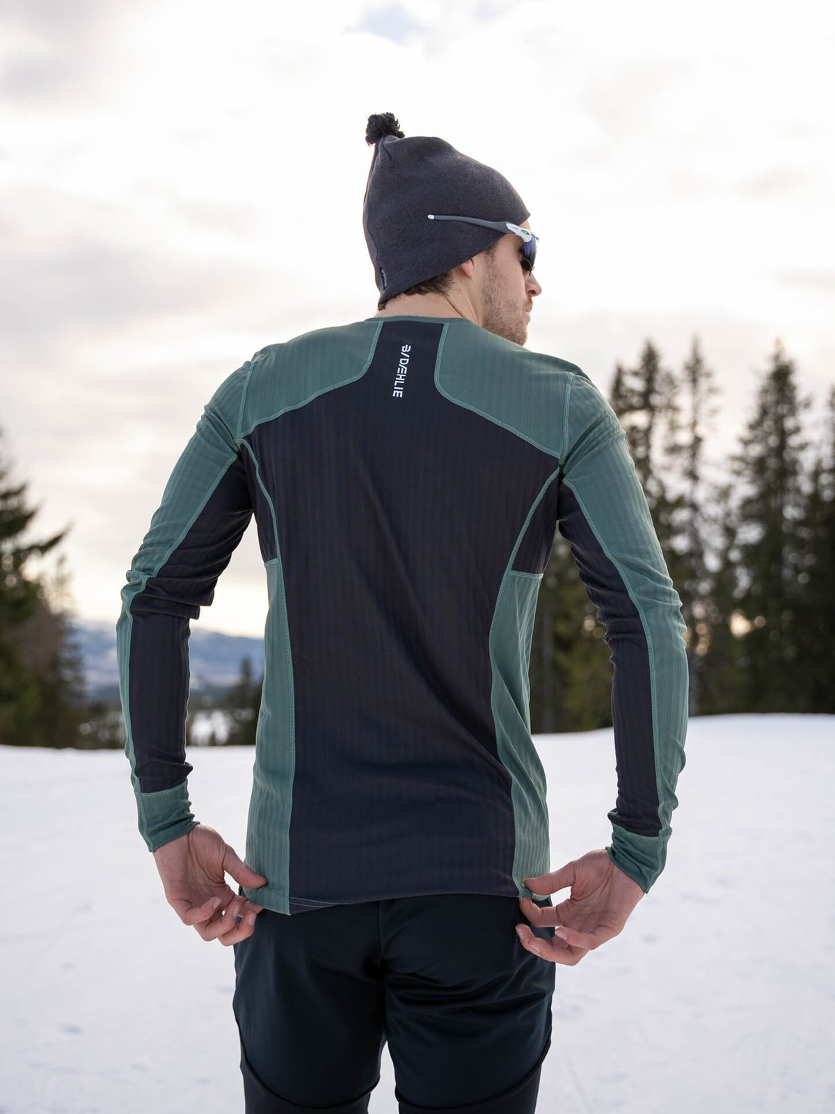Dæhlie Training Tech Long Sleeve Dark Forest