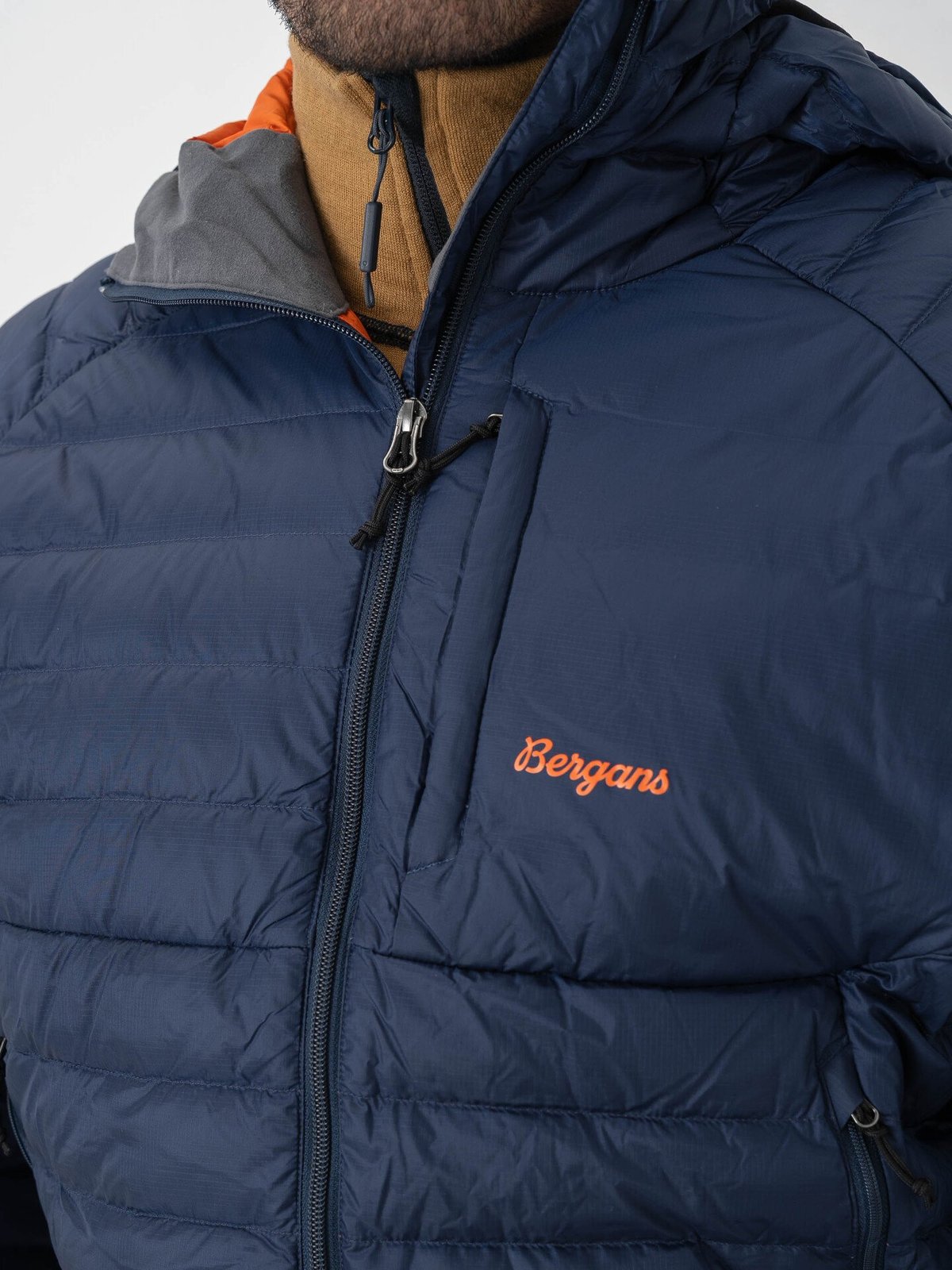 Bergans Vaagaa Light Down Jacket Hood Men Navy Blue / Alert Orange