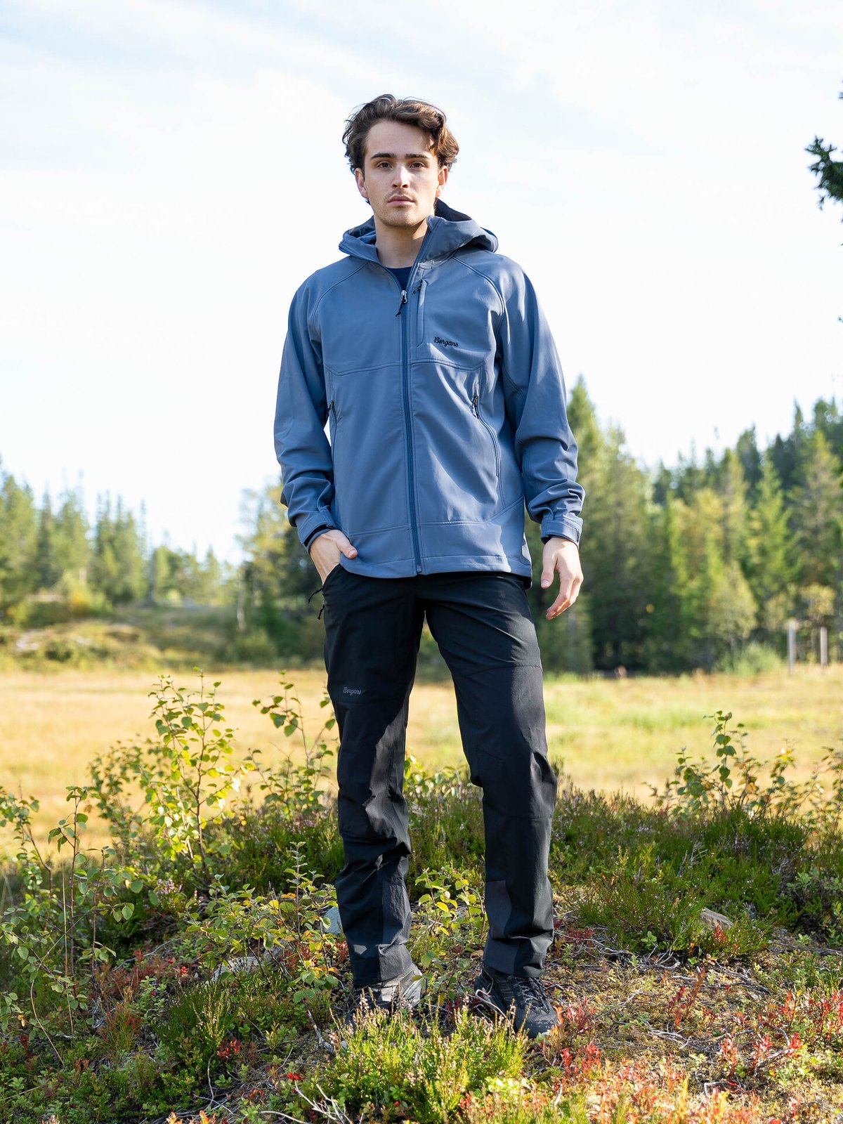 Bergans Vaagaa Softshell Jacket Hood Men Granite Blue