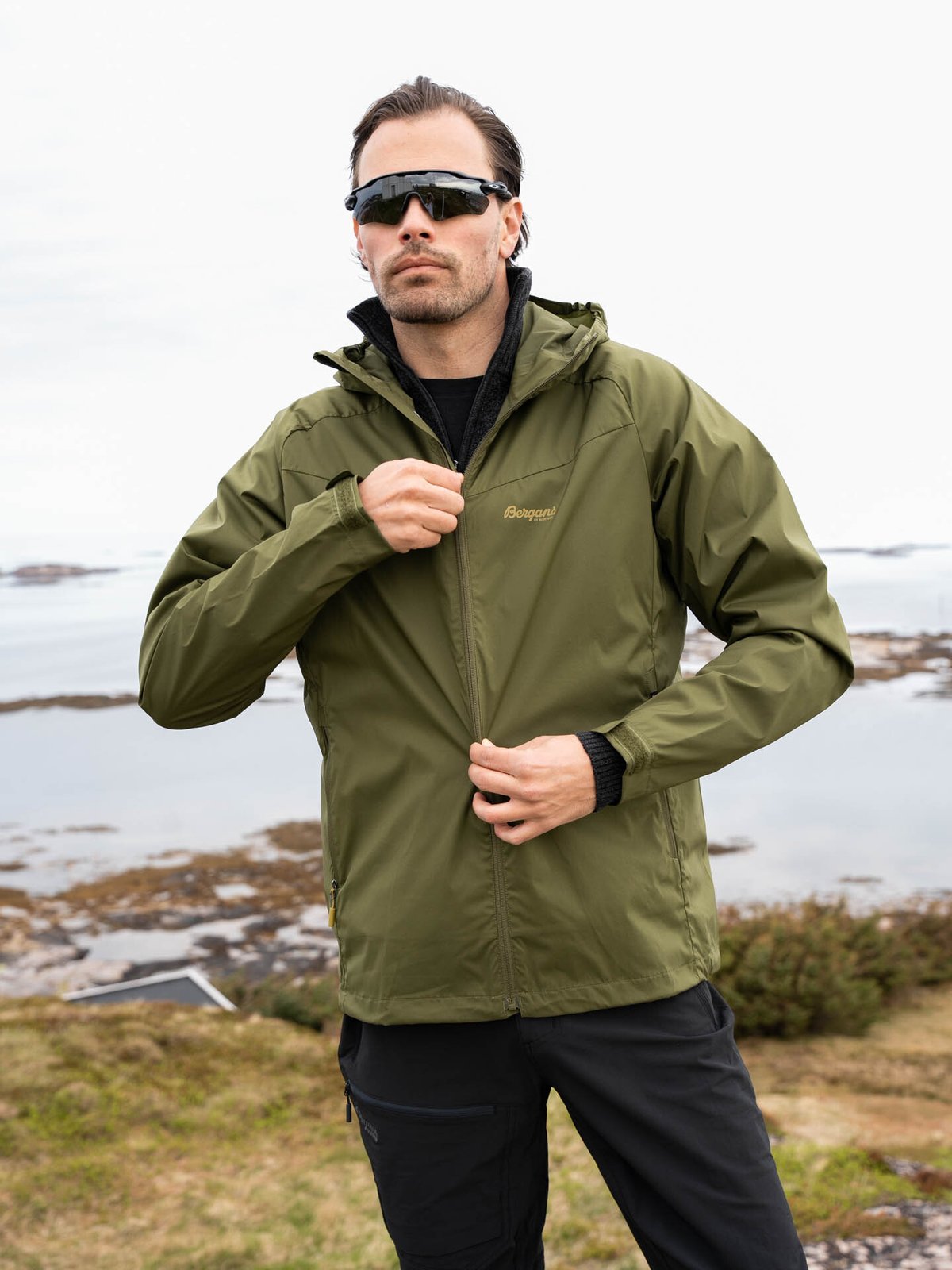 Bergans Microlight Jacket Dark Olive Green