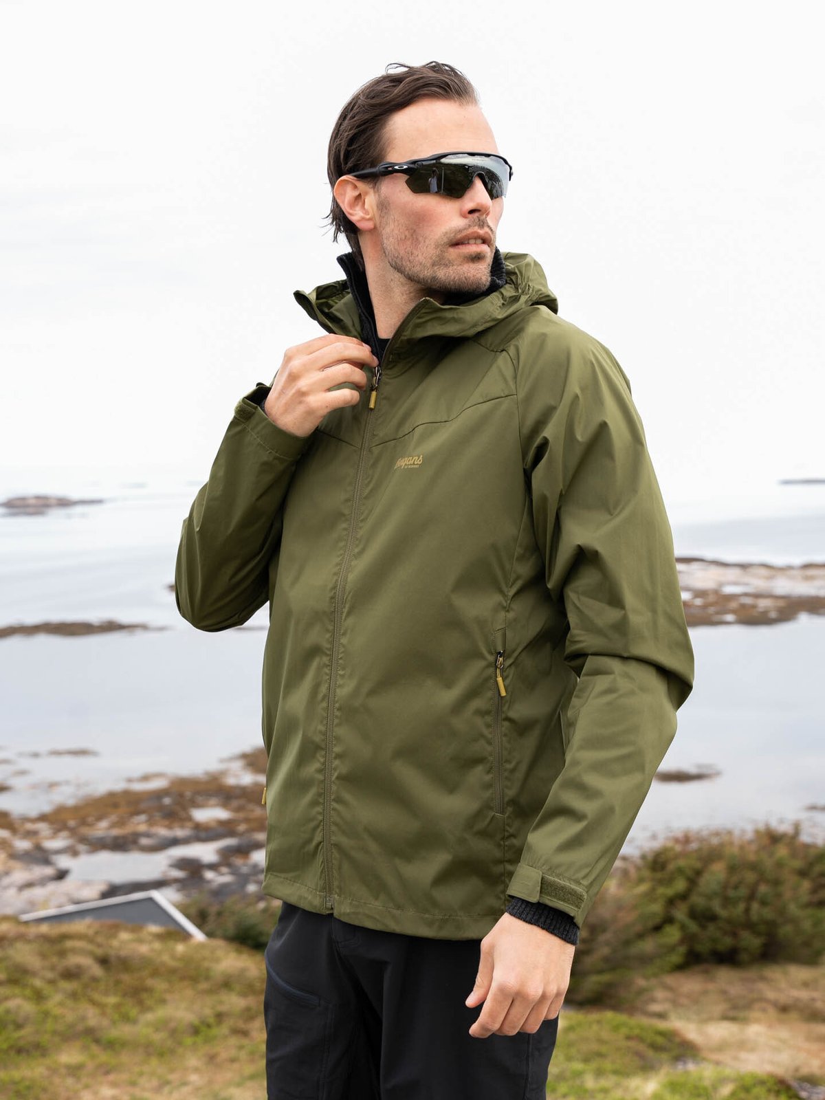 Bergans Microlight Jacket Dark Olive Green
