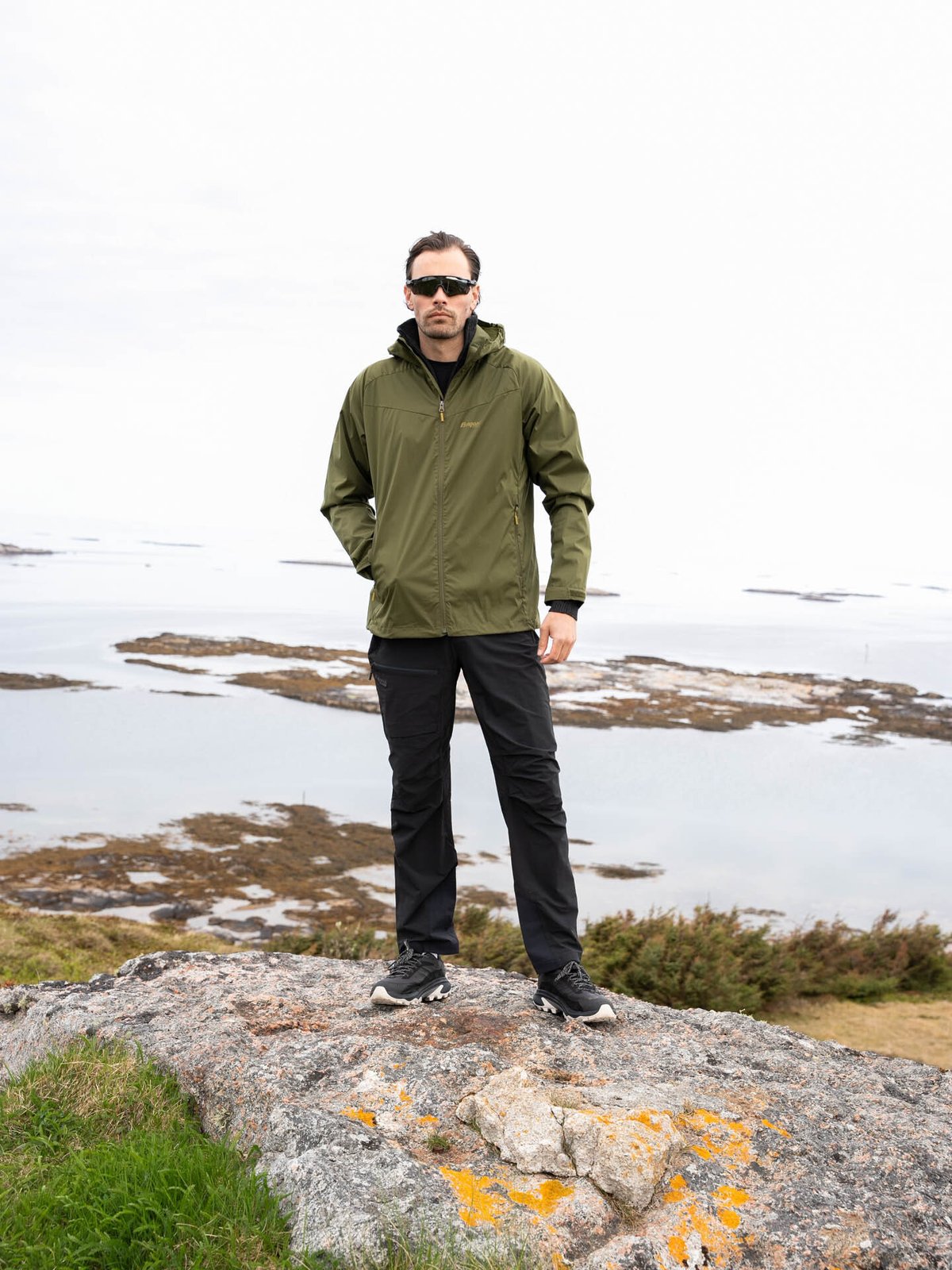Bergans Microlight Jacket Dark Olive Green