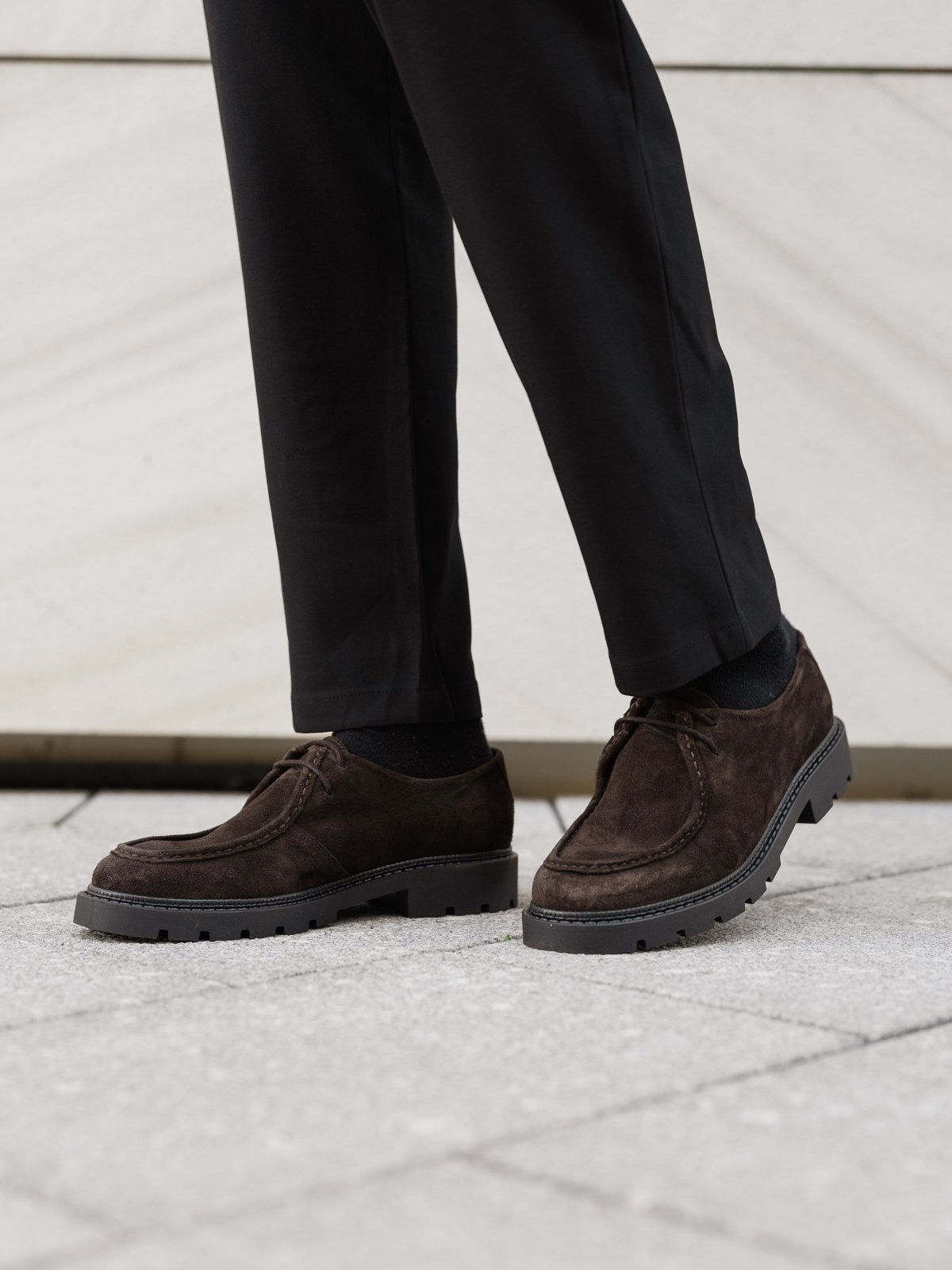 Bianco Jeff Moc Toe Oily Suede Dark Brown