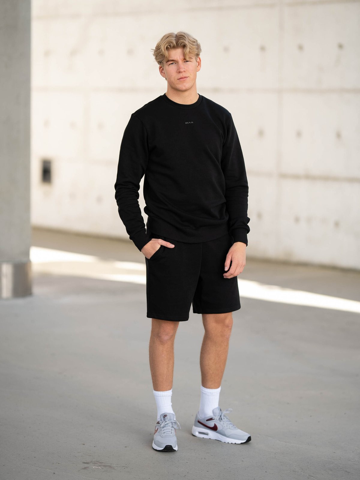 Bula Frame Logo Crew Black