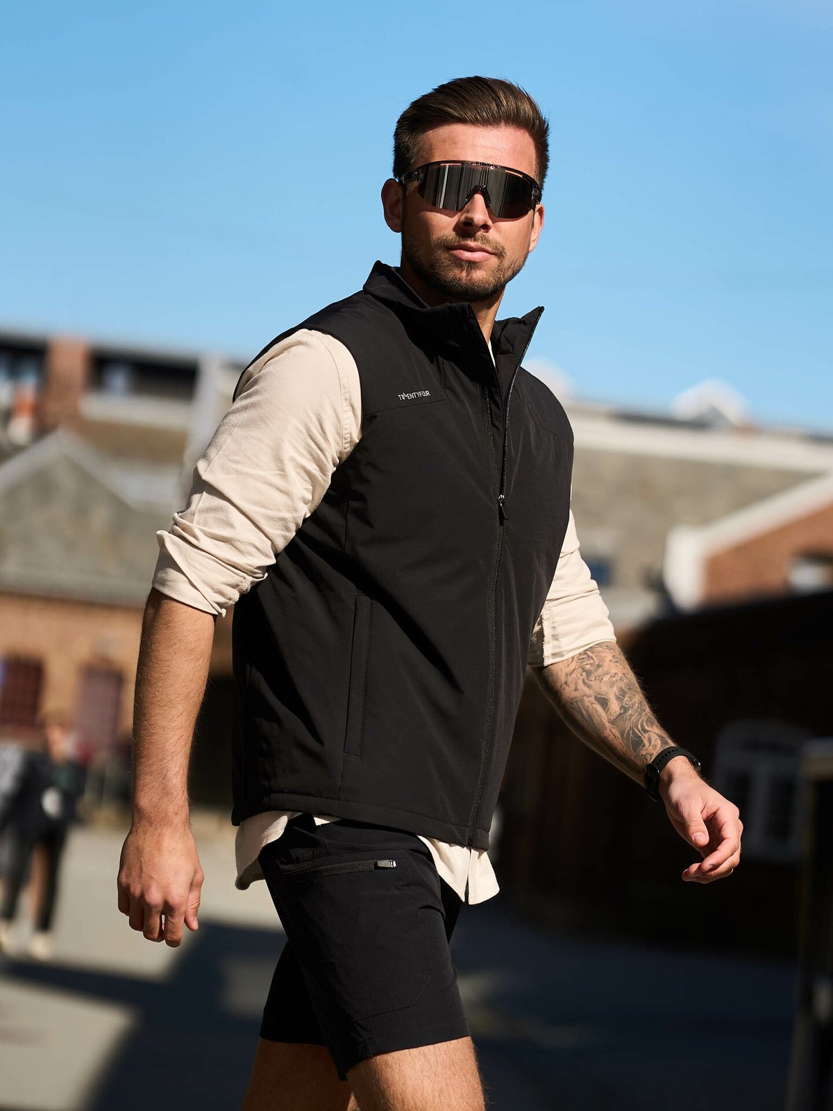 Bliz Matrix Ramme: Crystal Black / Glass: Smoke Silver