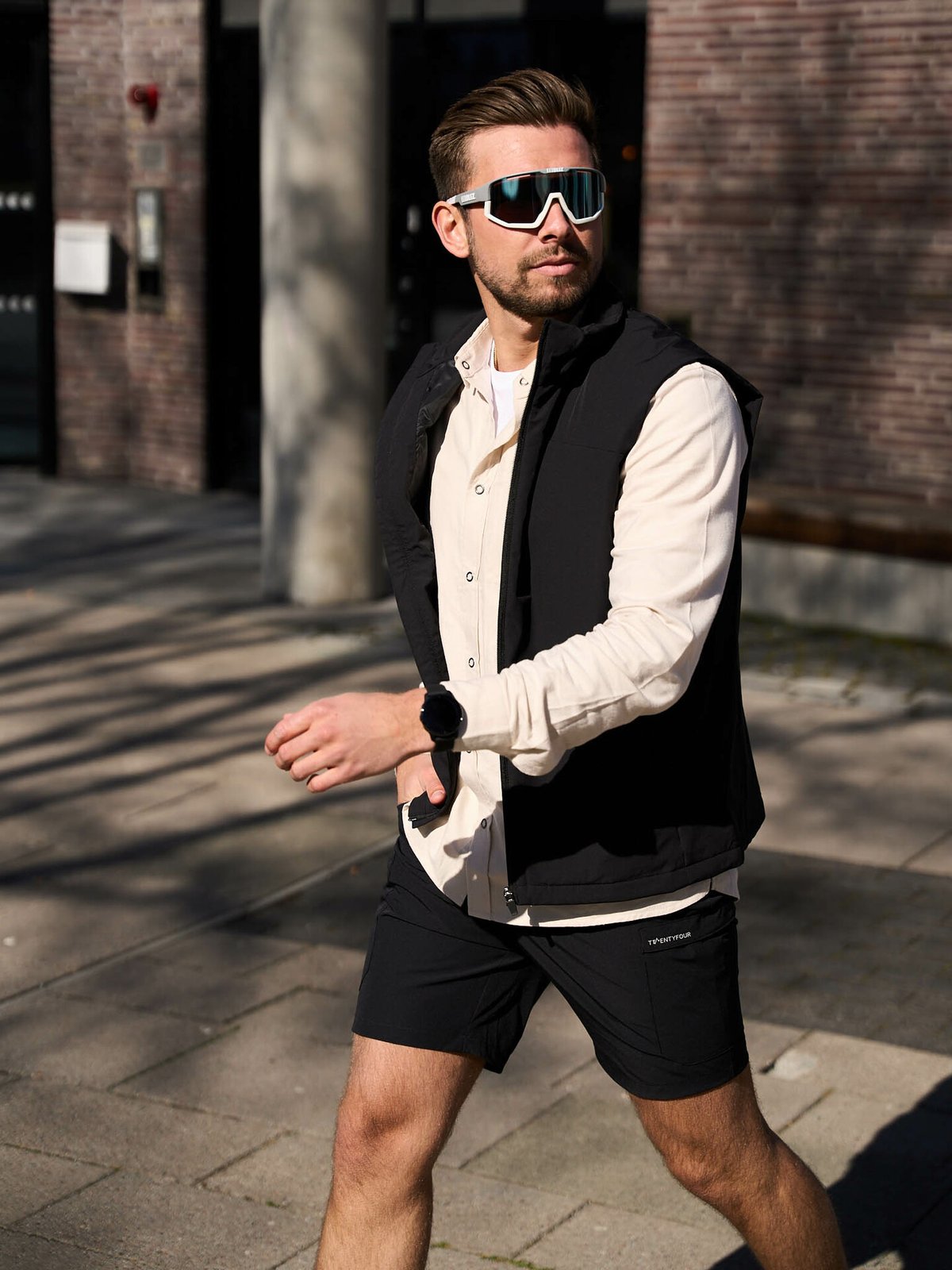 Bliz Fusion Ramme: Light Grey / Glass: Smoke Ice Blue