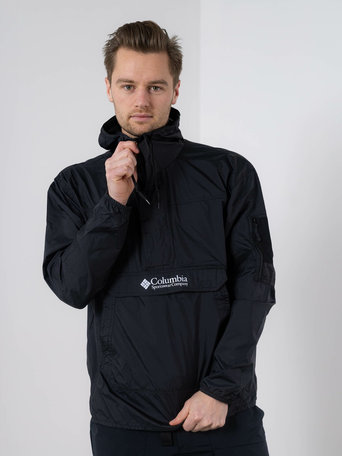 Columbia Challenger Windbreaker Black