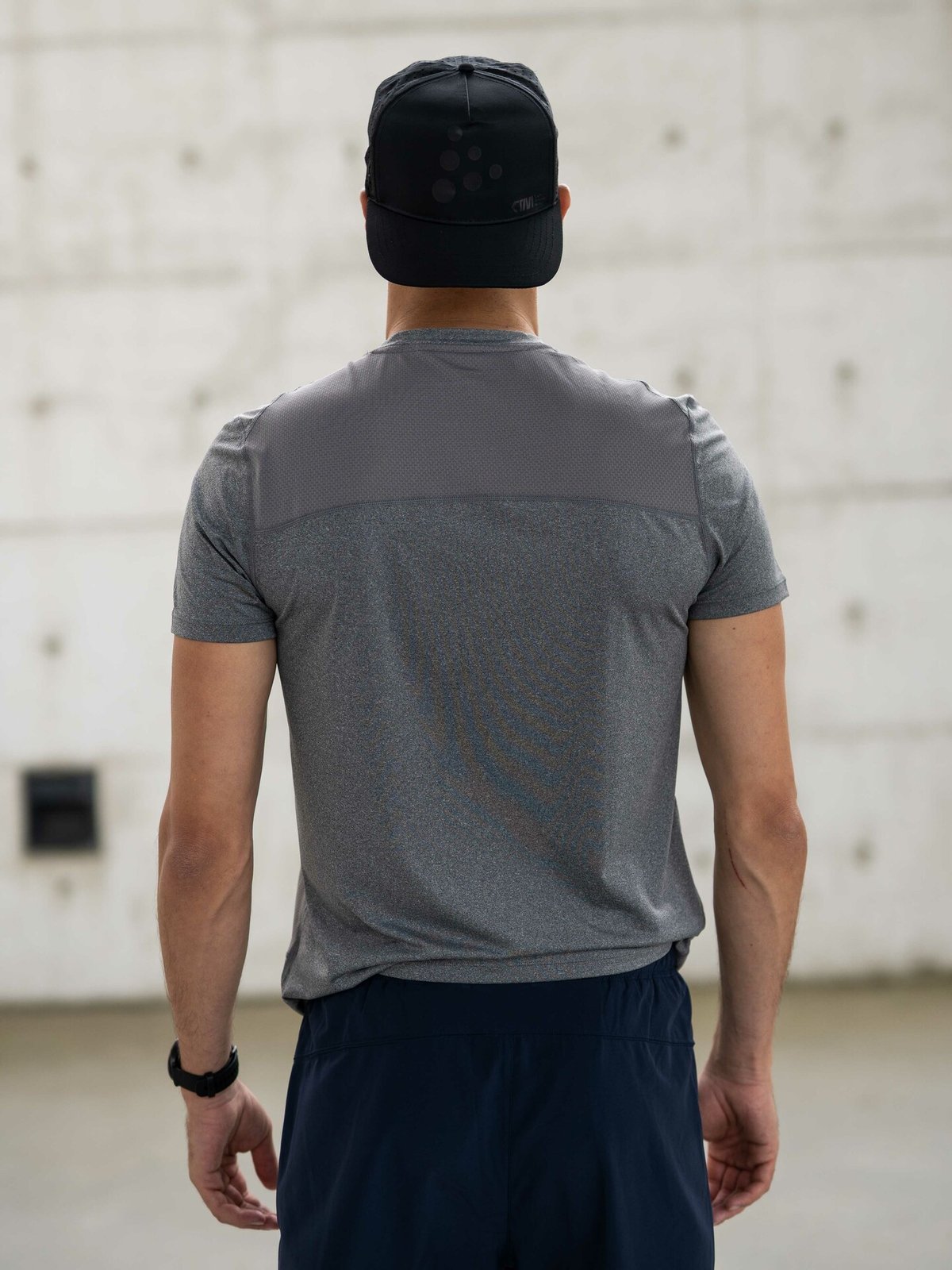 Craft Advance Essence Short Sleeve Tee Dk Grey Melange