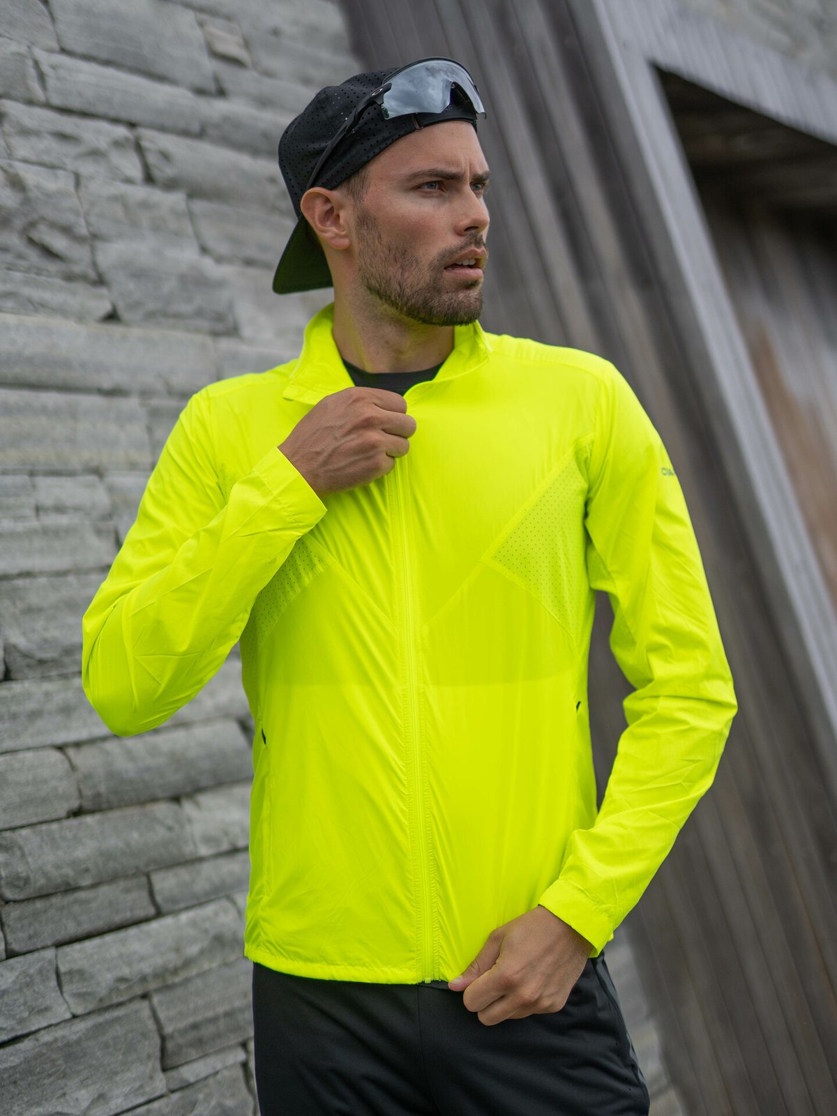 Craft ADV Essence Wind Jacket Man Yellow