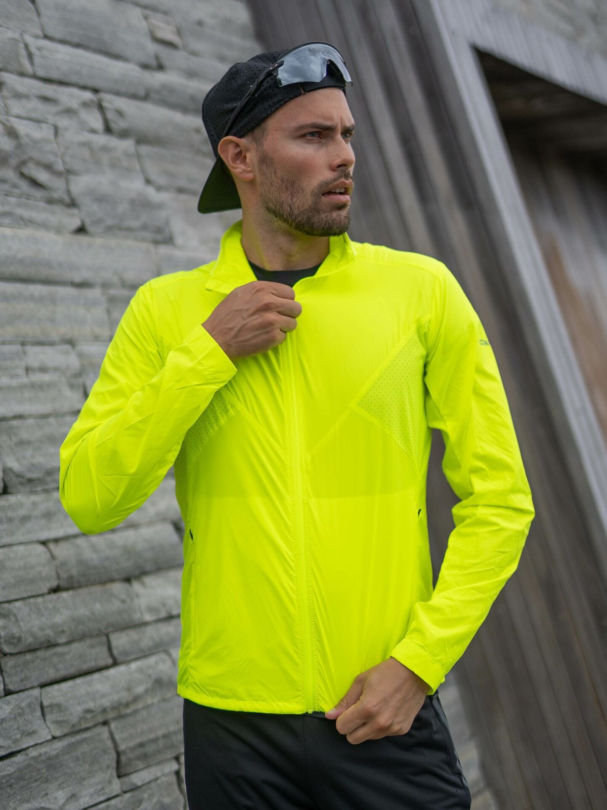 Craft ADV Essence Wind Jacket Man Yellow
