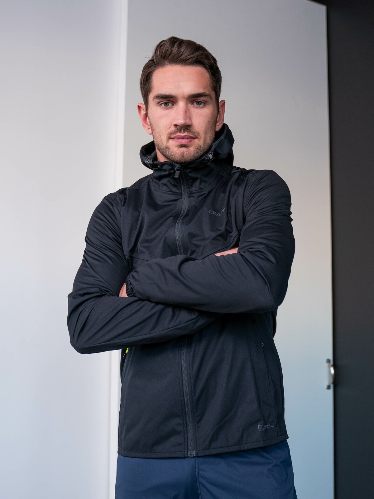 Craft ADV Essence Hydro Jacket Black