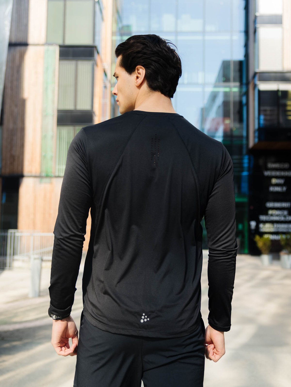 Craft Advance Essence Long Sleeve Tee 2 Black