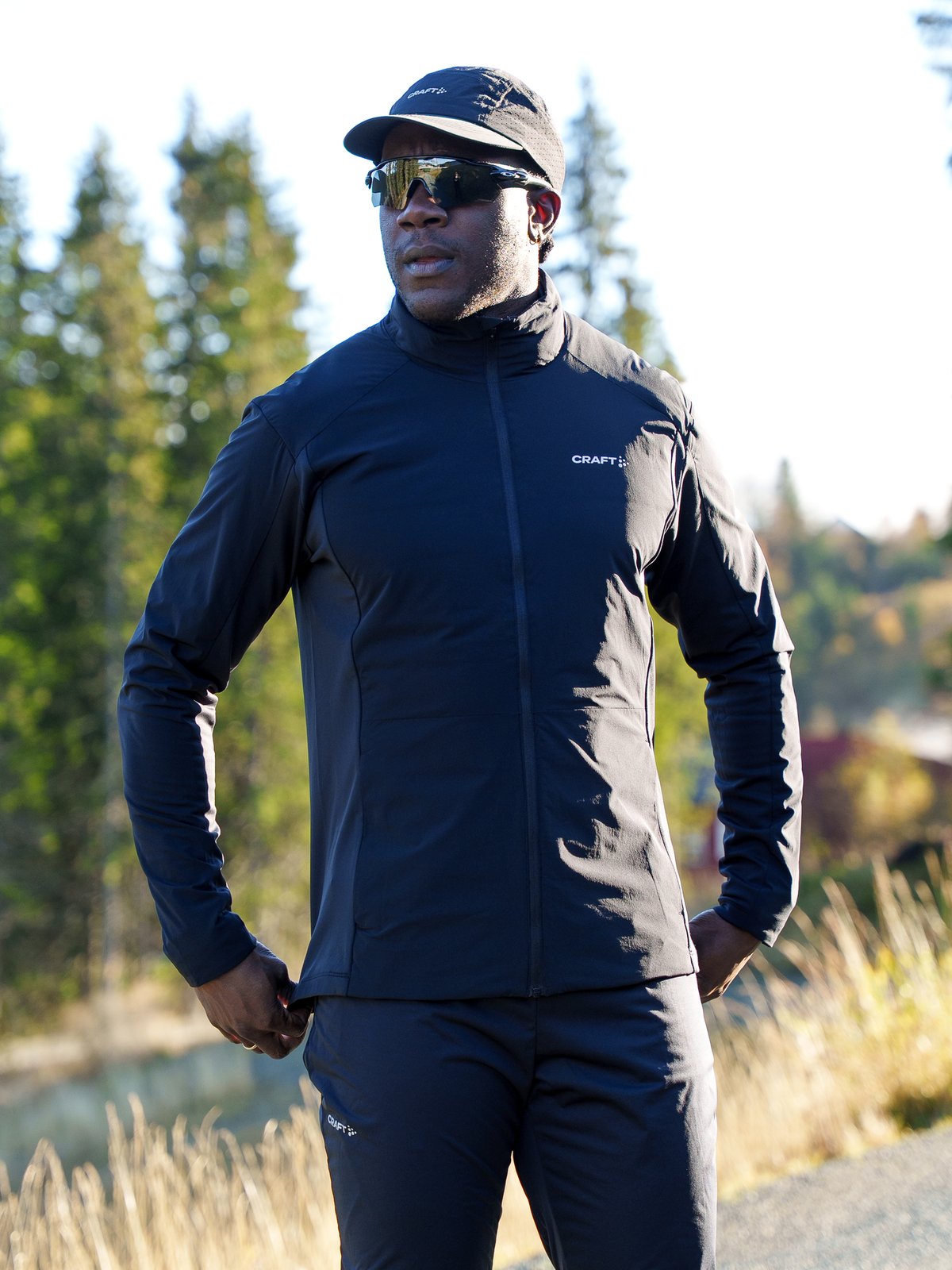 Craft ADV Essence Warm Jacket 3 M Black