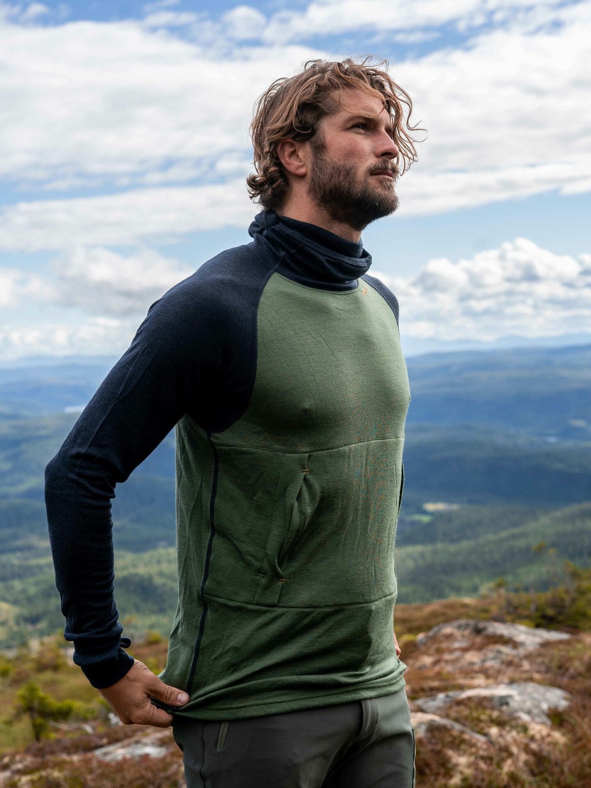 Devold Expedition Arctic 235 Hoodie Man Forest Ink