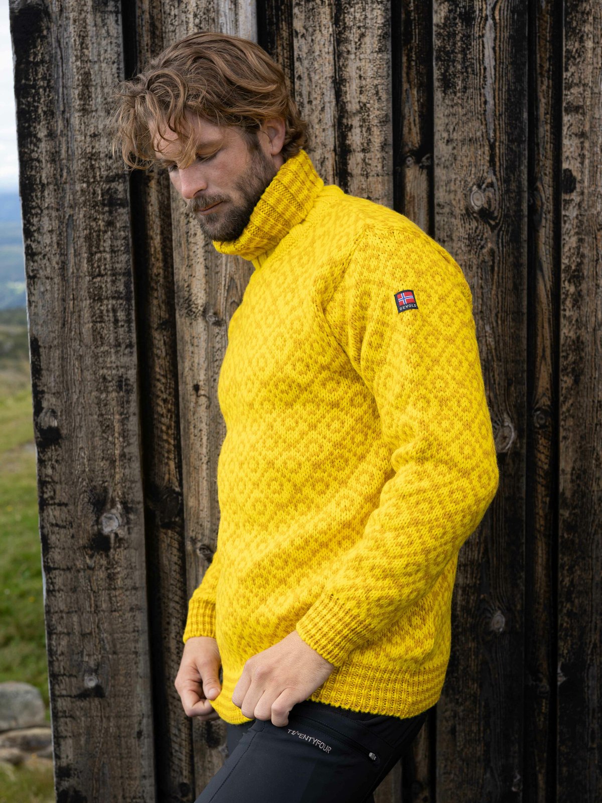 Devold Svalbard Sweater High Neck Cyber/ arrowwood