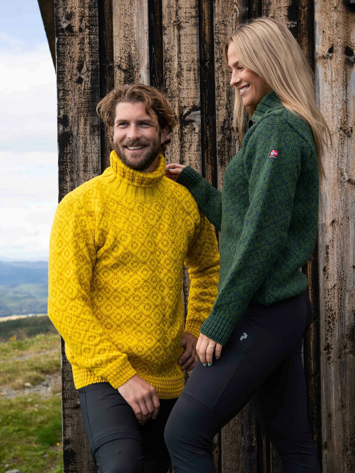 Devold Svalbard Sweater High Neck Cyber/ arrowwood