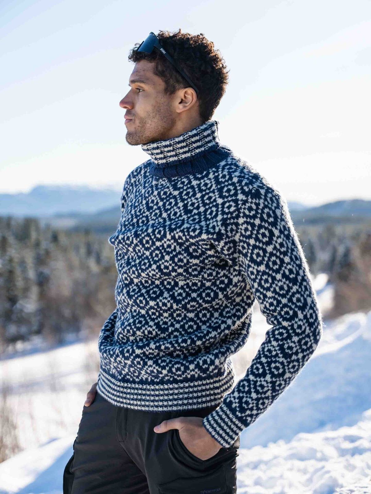 Devold Svalbard Sweater High Neck Night/Offwhite