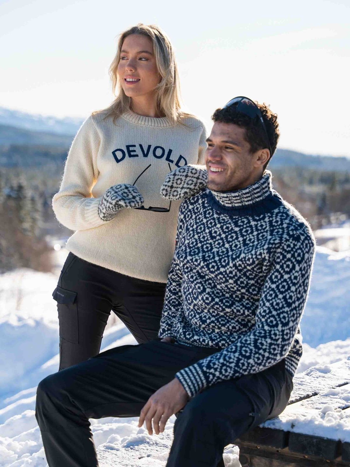 Devold Svalbard Sweater High Neck Night/Offwhite