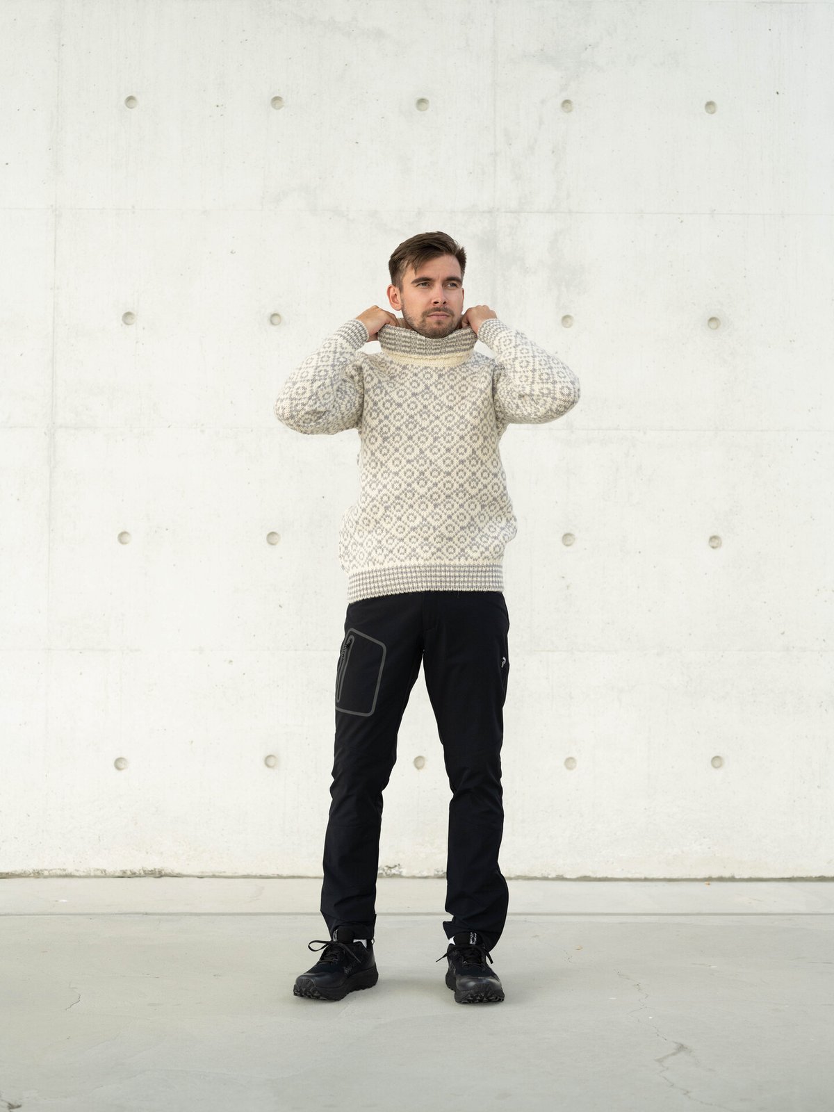 Devold Svalbard Sweater High Neck Offwhite/Grey