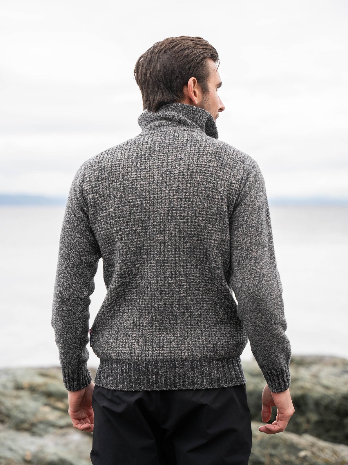 Devold Bispen Wool Zip Neck Ink