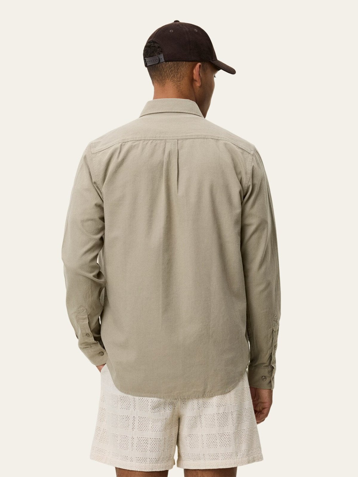 Les Deux Konrad Cotton Linen Shirt Laurel Oak Sand