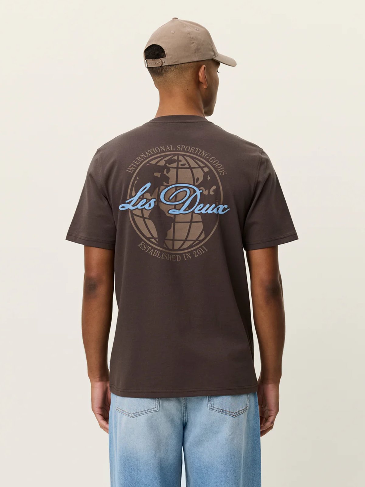 Les Deux Ben Globe T-Shirt Turkish Coffee Brown