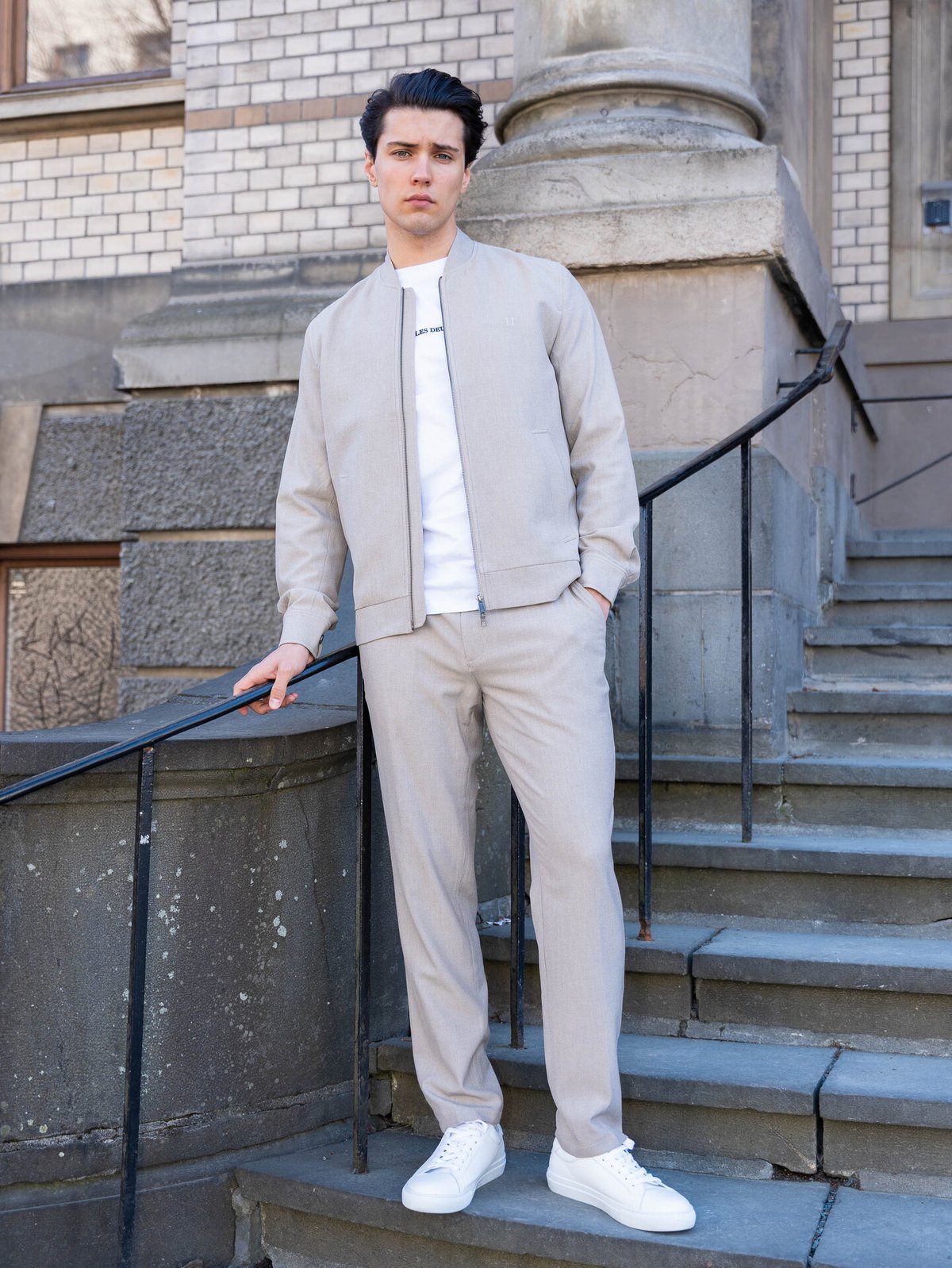 Les Deux Como Regular Bomber Jacket Laurel Oak Sand