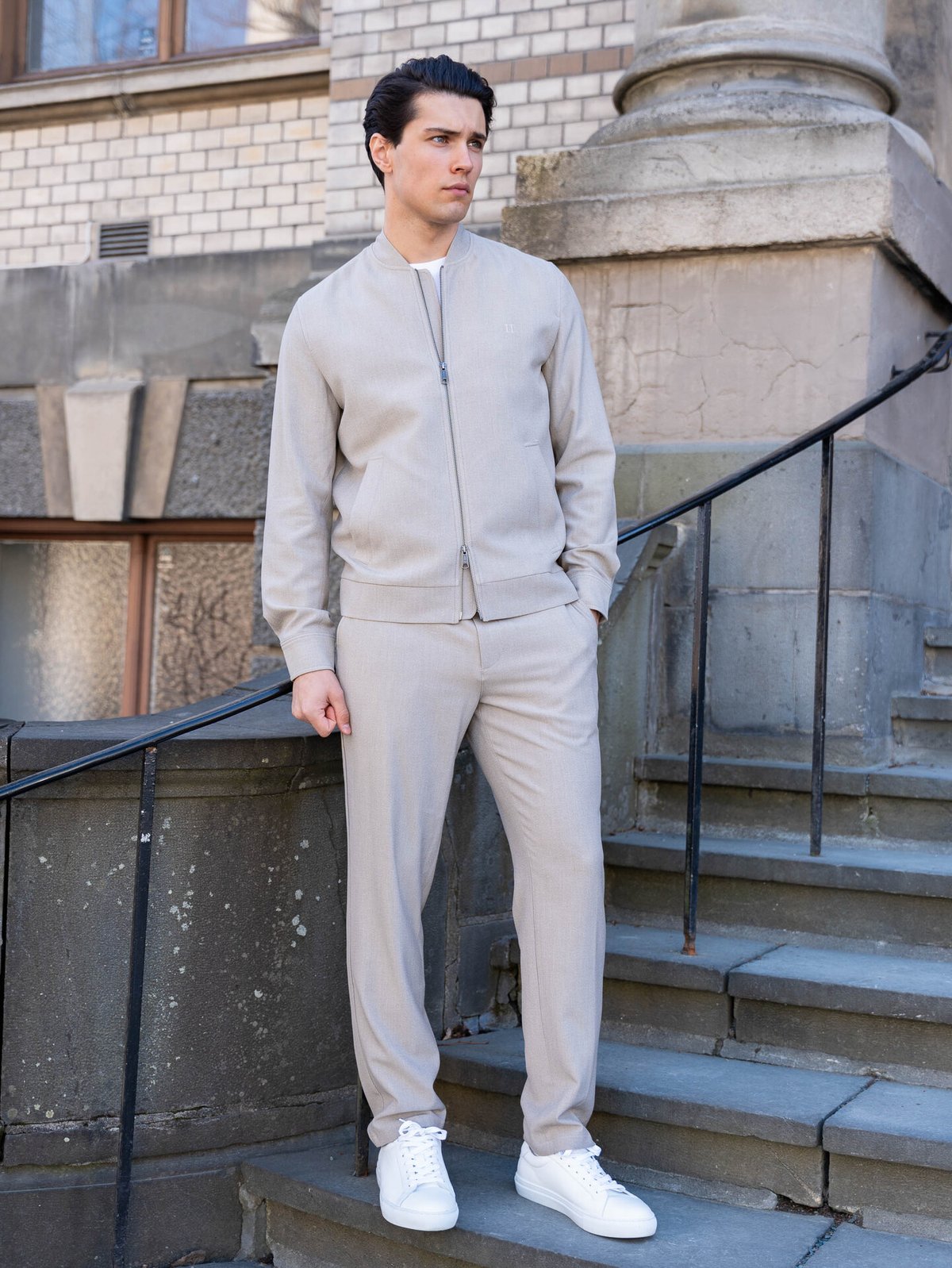 Les Deux Como Regular Bomber Jacket Laurel Oak Sand