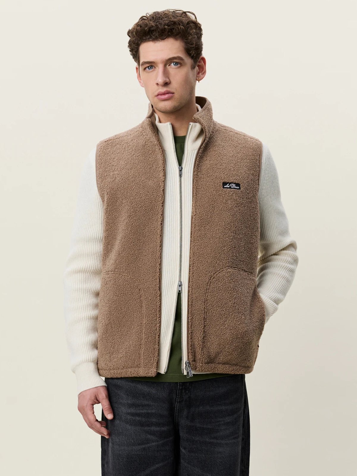 Les Deux Patch Teddy Vest Caribou