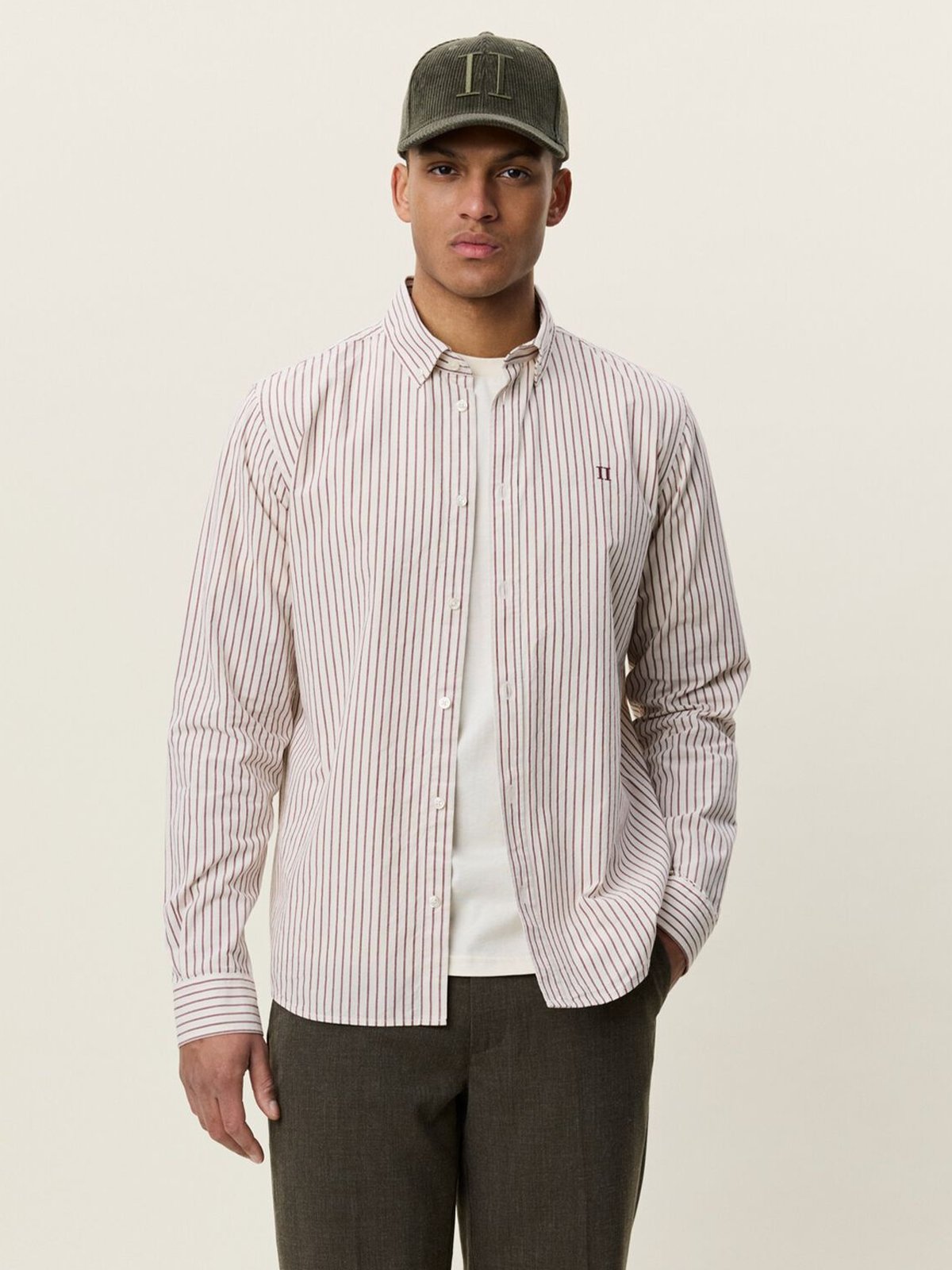 Les Deux Light Oxford Striped Shirt Chocolate Truffle Red