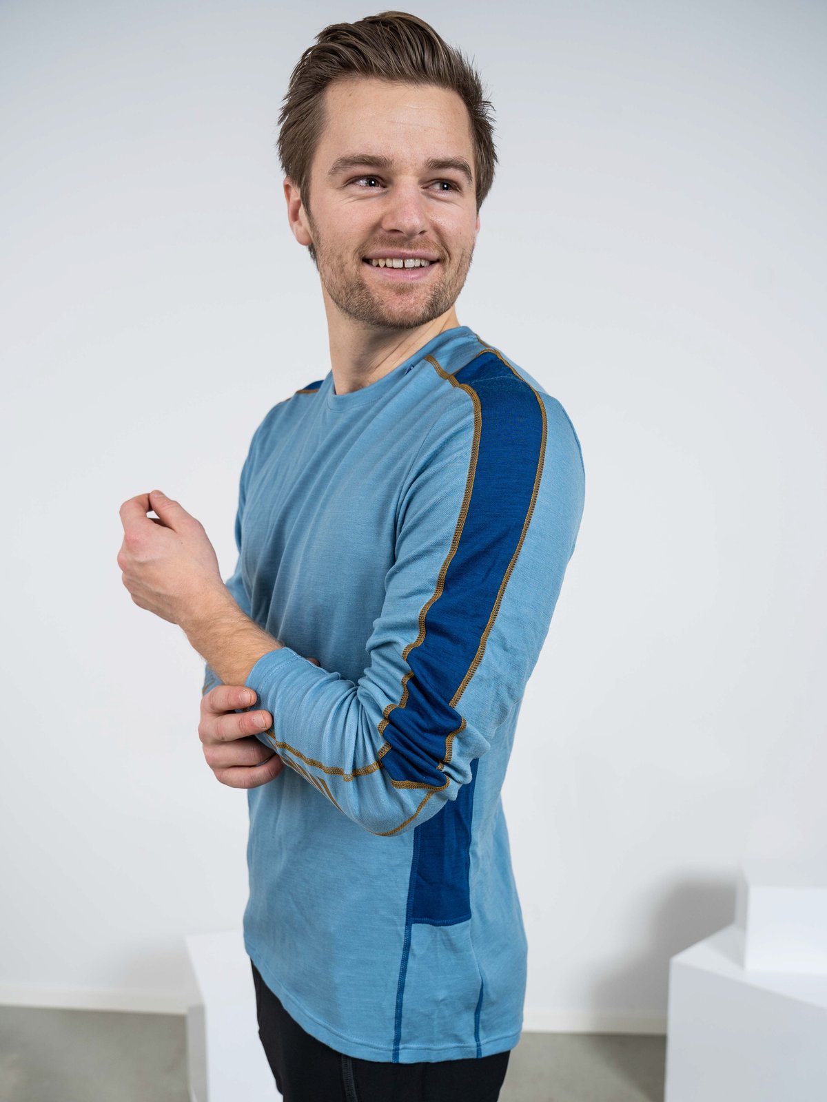 Helly Hansen Lifa Merino Lightweight Crew Blue Fog