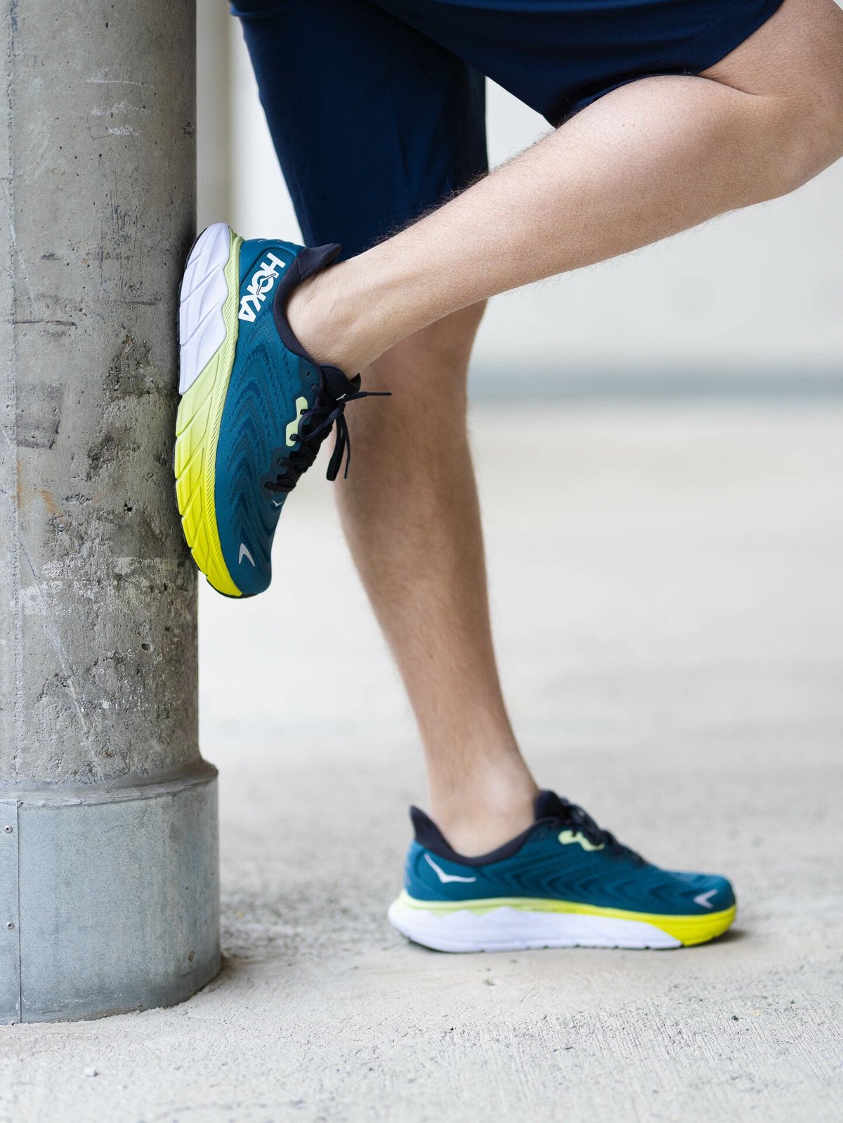 Hoka One One Arahi 6 M Blue Graphite / Blue Coral