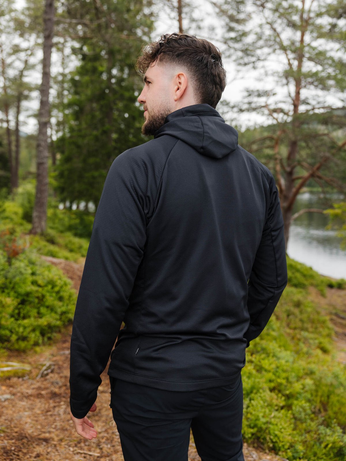 Haglöfs Korp Mid Hood Men Black
