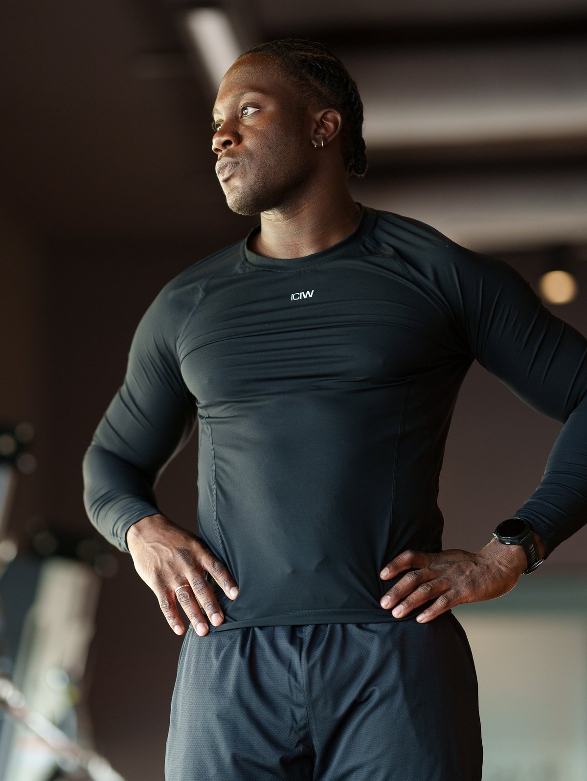 ICIW Ignite Muscle Fit Long Sleeve Black