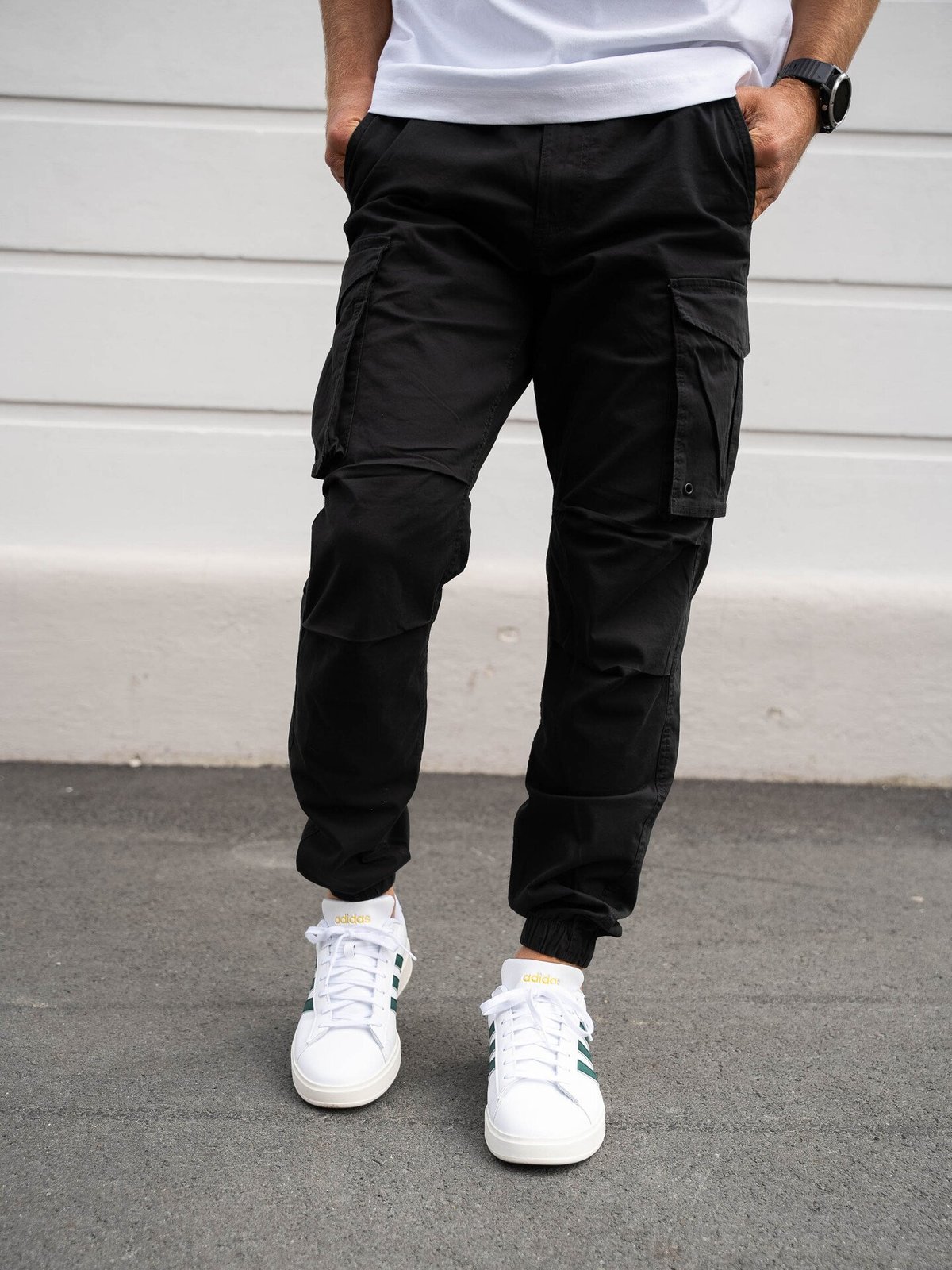 Jack and Jones Kane Noah Cuffed Cargo Black