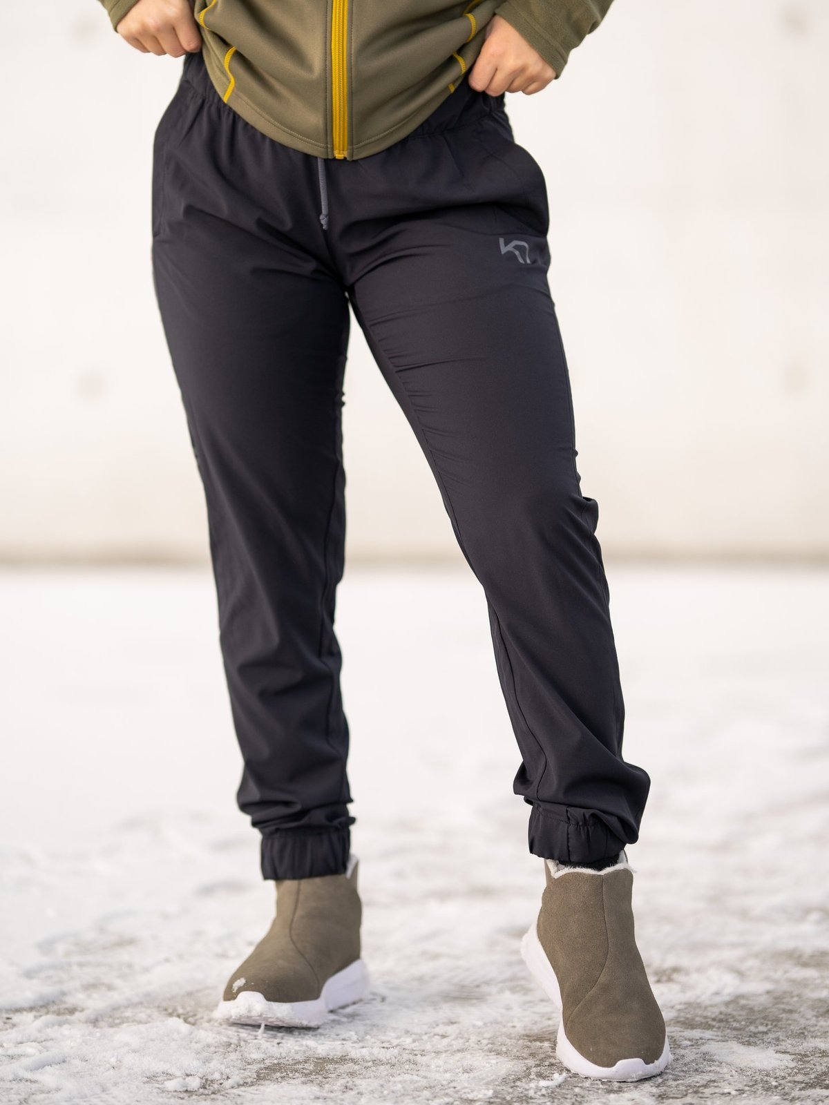 Kari Traa Myrblå Pant Black - Get Inspired Exclusive Collection