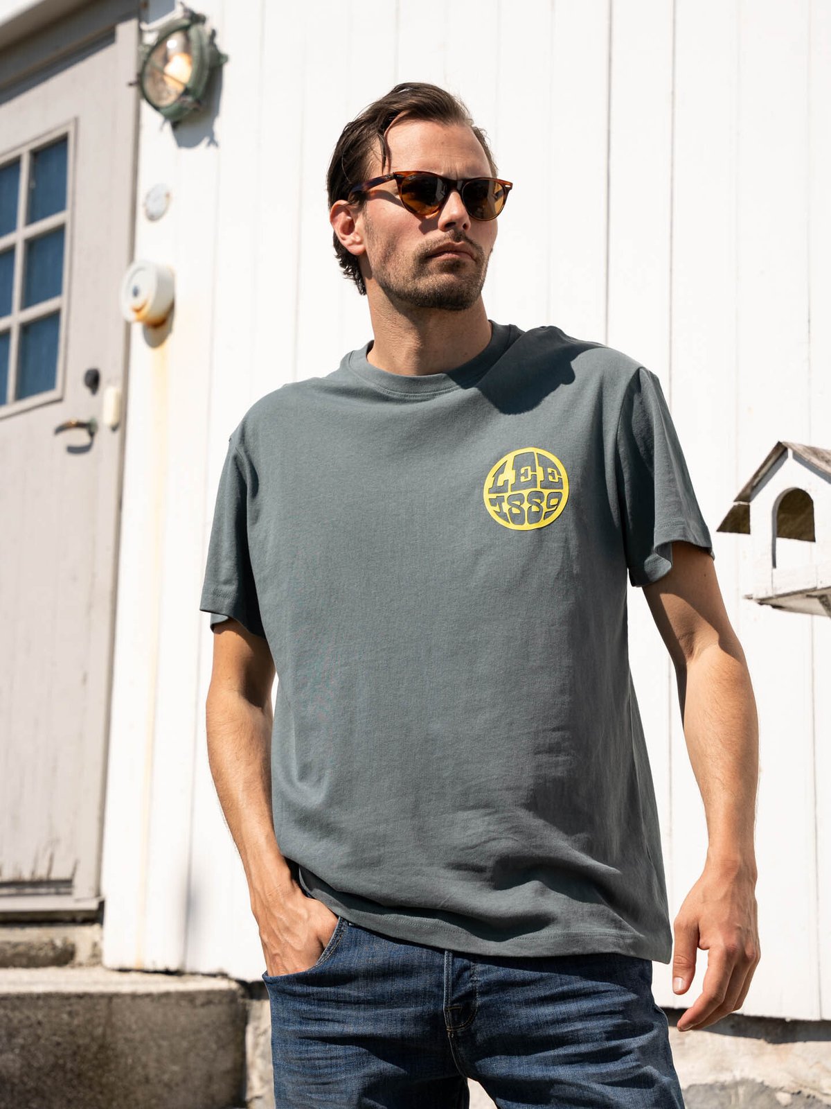 Lee Short Sleeve Relaxed Tee Summit