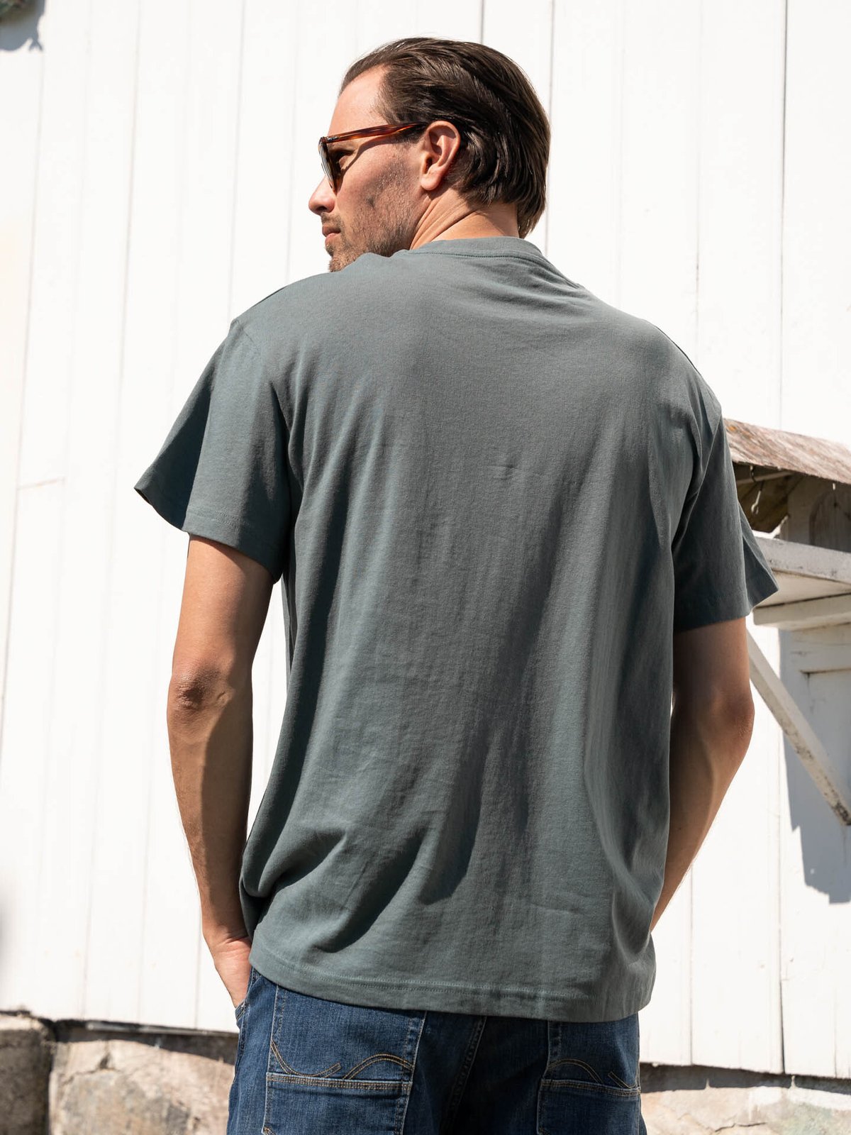 Lee Short Sleeve Relaxed Tee Summit