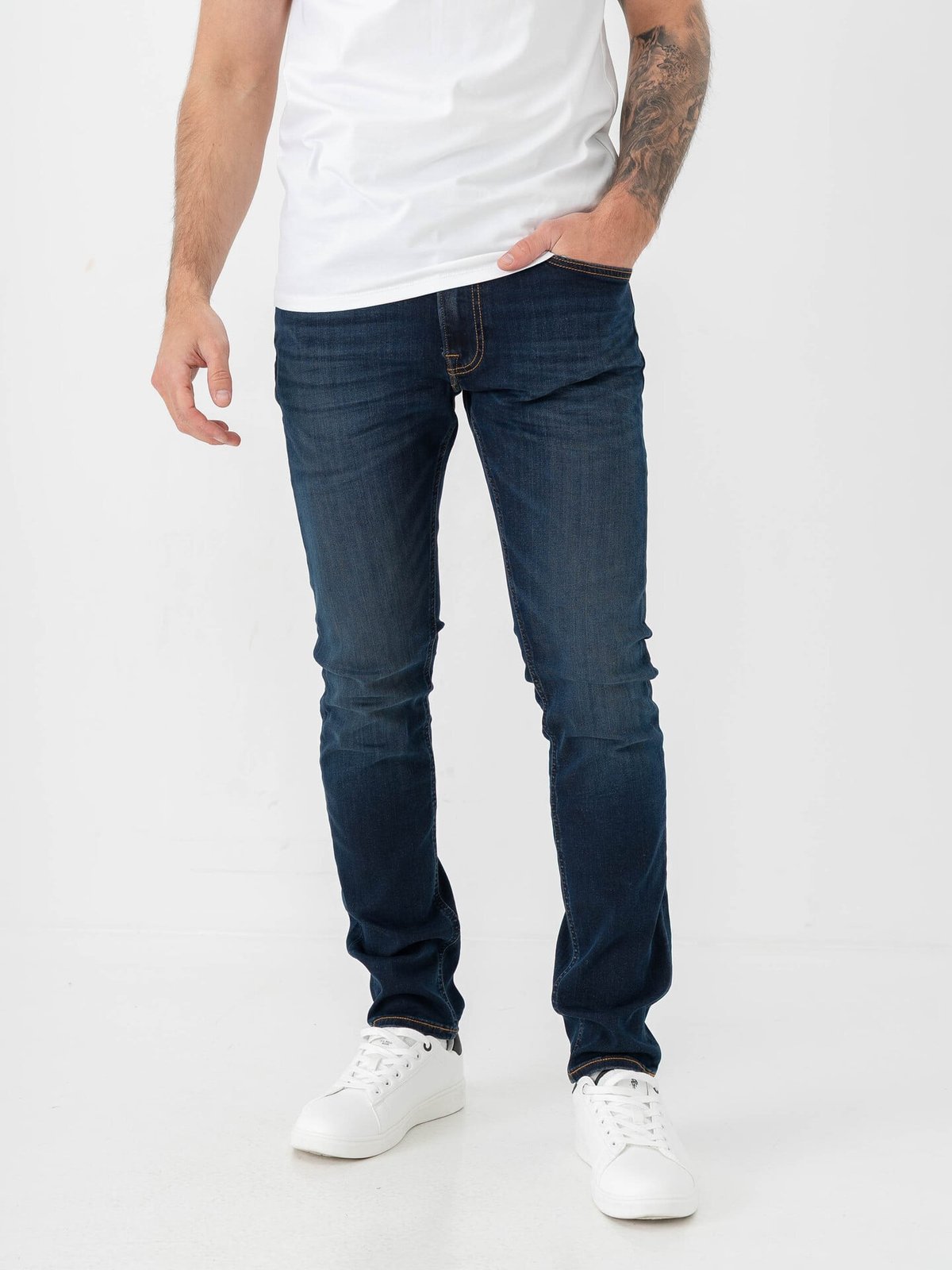 Lee Luke True Authentic