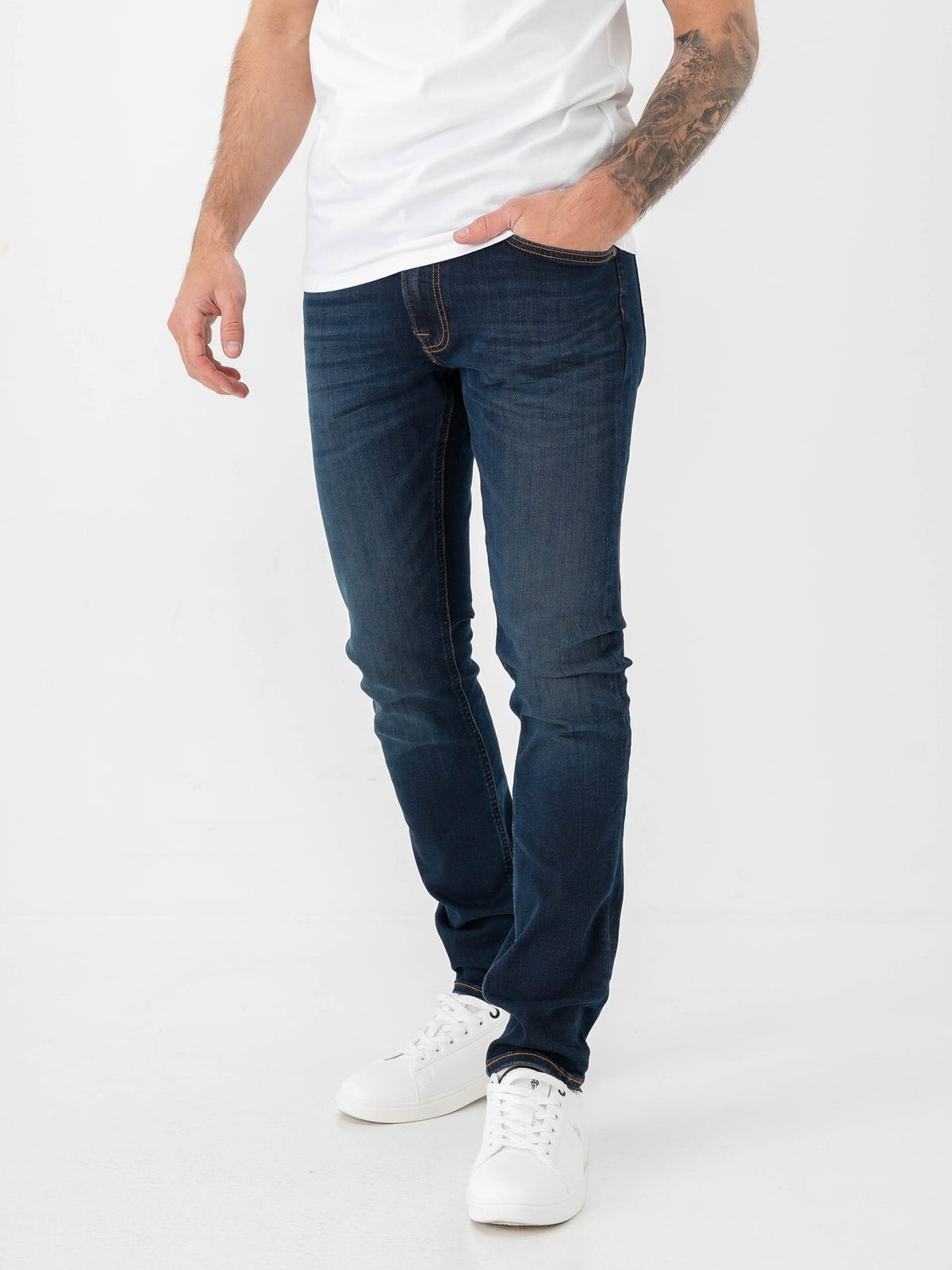 Lee Luke True Authentic